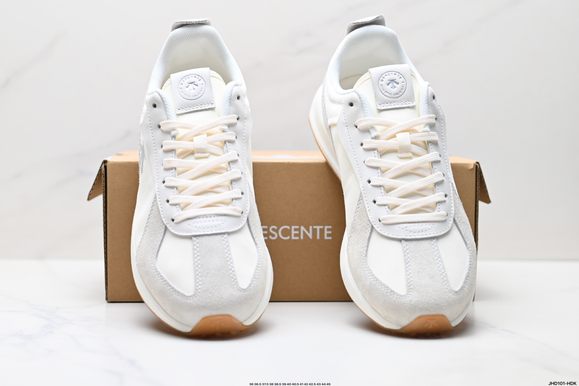 200 DESCENTE迪桑特CHRON系列男女同款TRAINER运动休闲鞋夏季 D5231LSN15