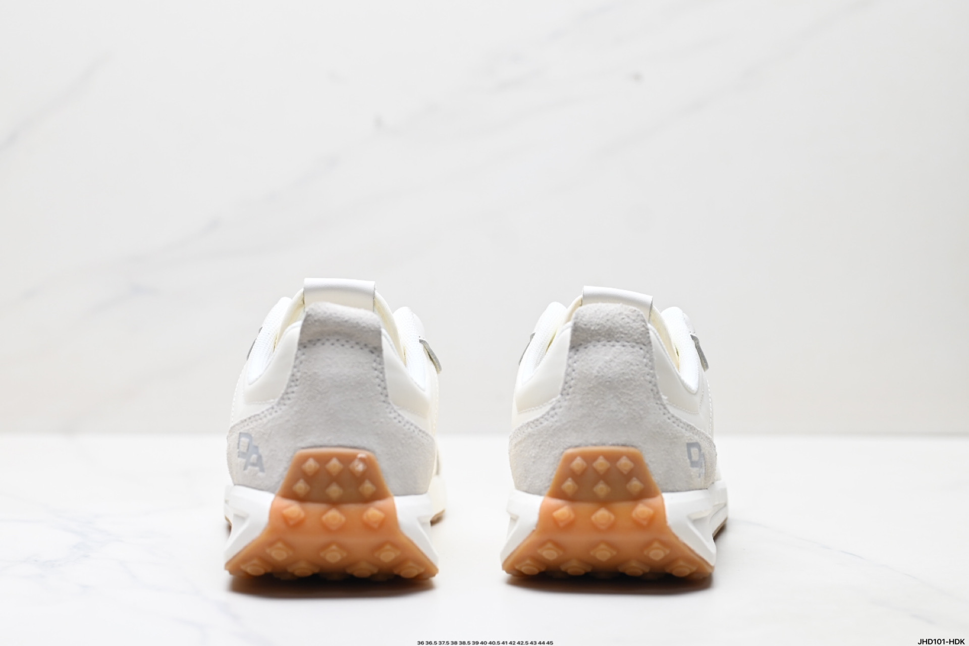 200 DESCENTE迪桑特CHRON系列男女同款TRAINER运动休闲鞋夏季 D5231LSN15