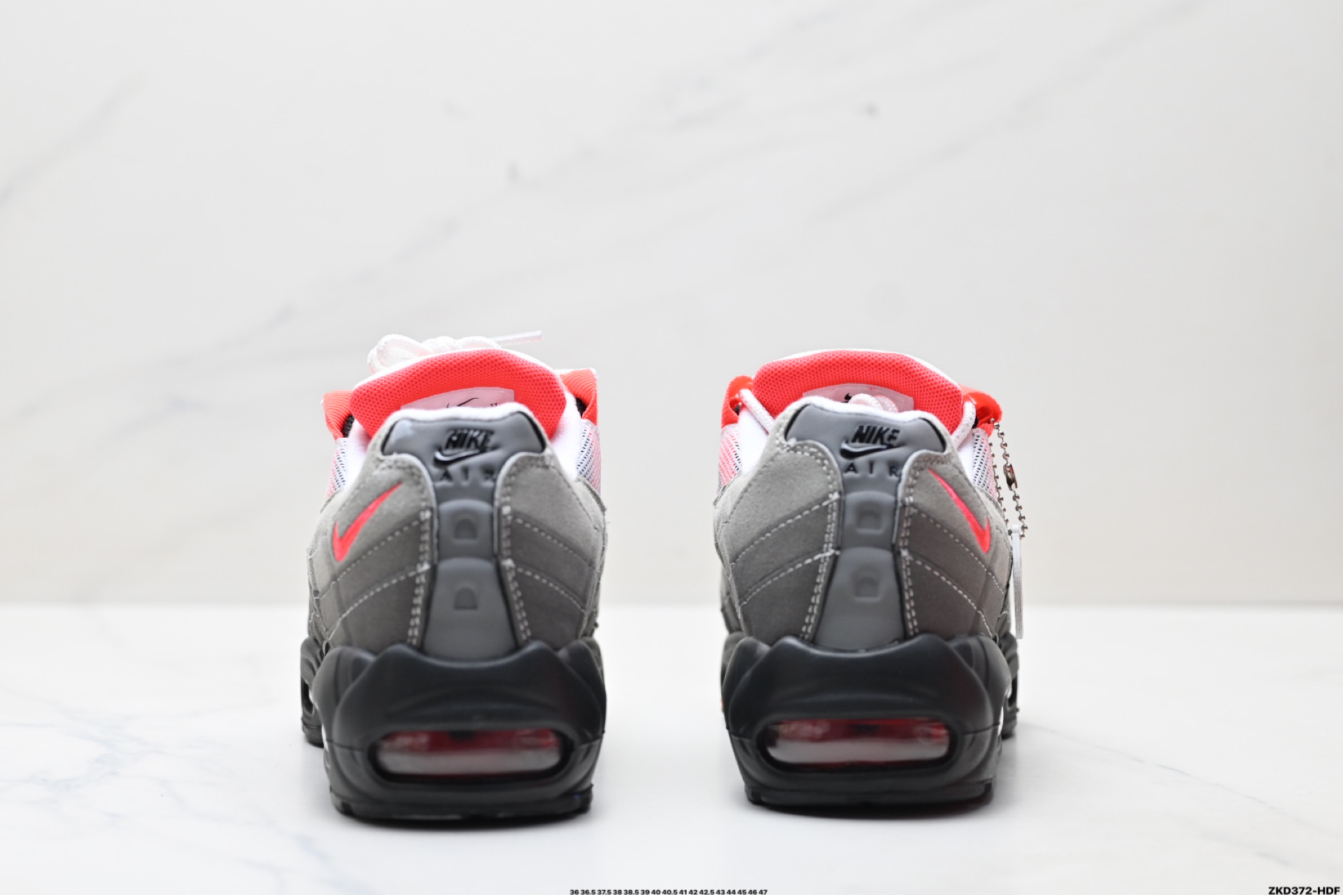 280 NIKE AIR MAX 95 OG 耐克 气垫复古慢跑百搭鞋休闲运动鞋 AT2865-100