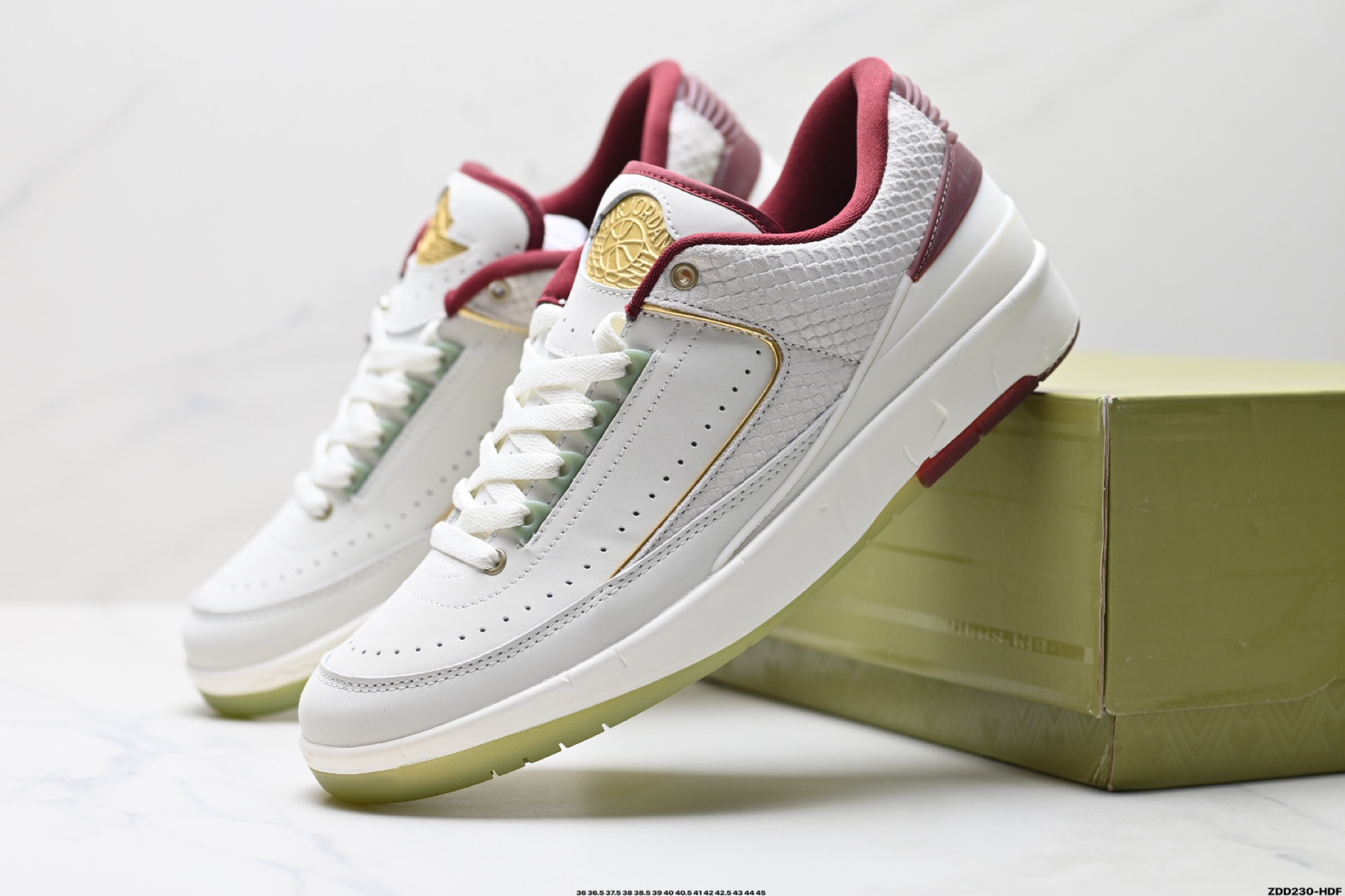 240 Nike Air Jordan 2 Retro Low 乔丹二代 AJ2 耐克 潮流 轻便 低帮 复古篮球鞋 FJ3468-100