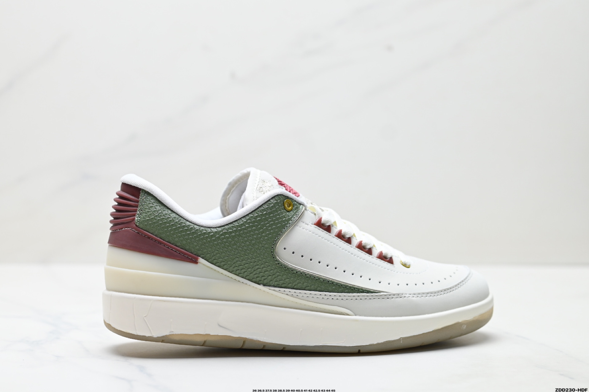 240 Nike Air Jordan 2 Retro Low 乔丹二代 AJ2 耐克 潮流 轻便 低帮 复古篮球鞋 FJ3468-100