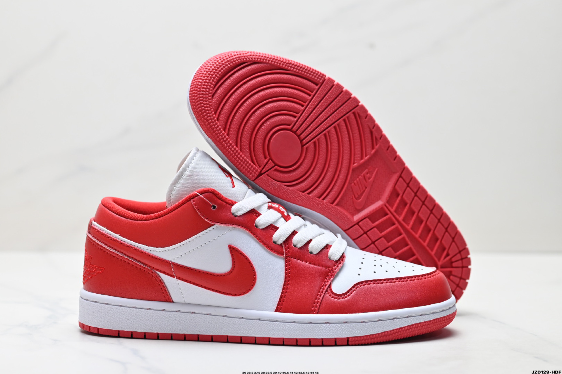 🈴💰150
真标✅Nike Air Jordan 1 Low
AJ1乔1低帮休闲板鞋 同步官方配色 
官方货号:553558-039
Size:36 36.5 37.5 38 38.5 39 40 40.5 41 42 42.5 43 44 45
ID:JZD129-HDF