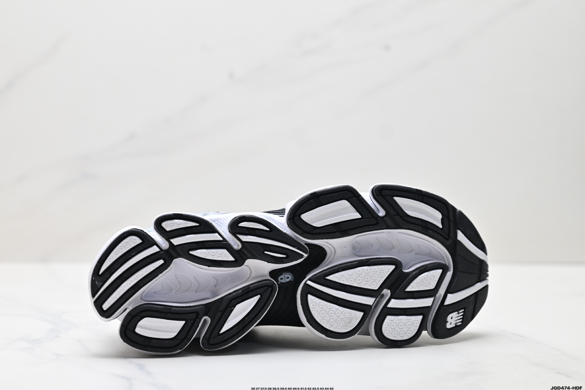 190 New Balance 新百伦 M2000系列 时尚百搭 织物人造革猪皮减震防滑耐磨低帮跑步鞋 U2000CKI