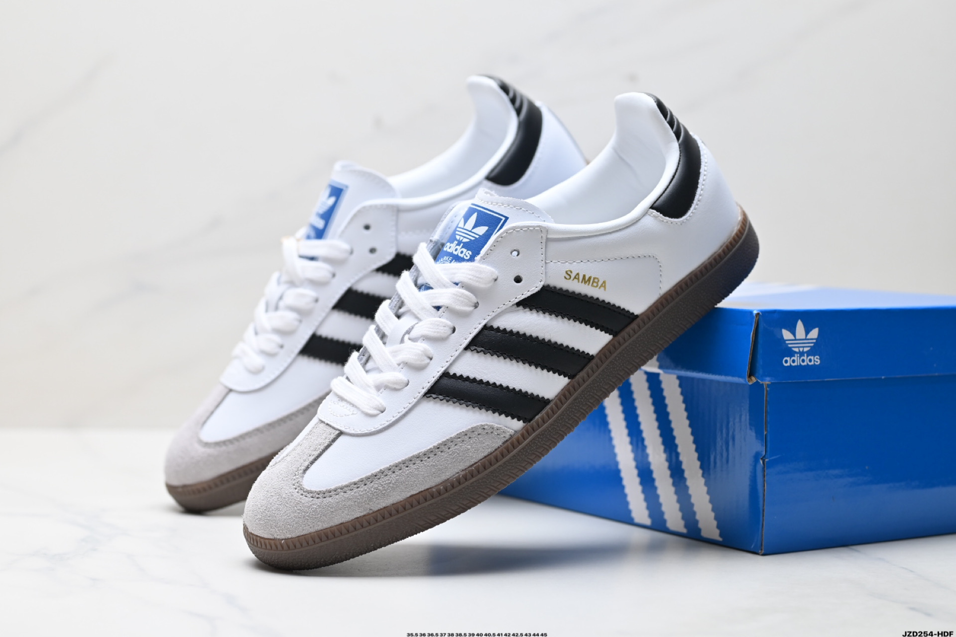 💰150
公司级✅Adidas Originals Samba 桑巴舞系列阿迪达斯 三叶草 绅士德训足球风百搭低帮休闲运动板鞋
货号:B75806
尺码:35.5 36 36.5 37 38 38.5 39 40 40.5 41 42 42.5 43 44 45
ID:JZD254-HDF