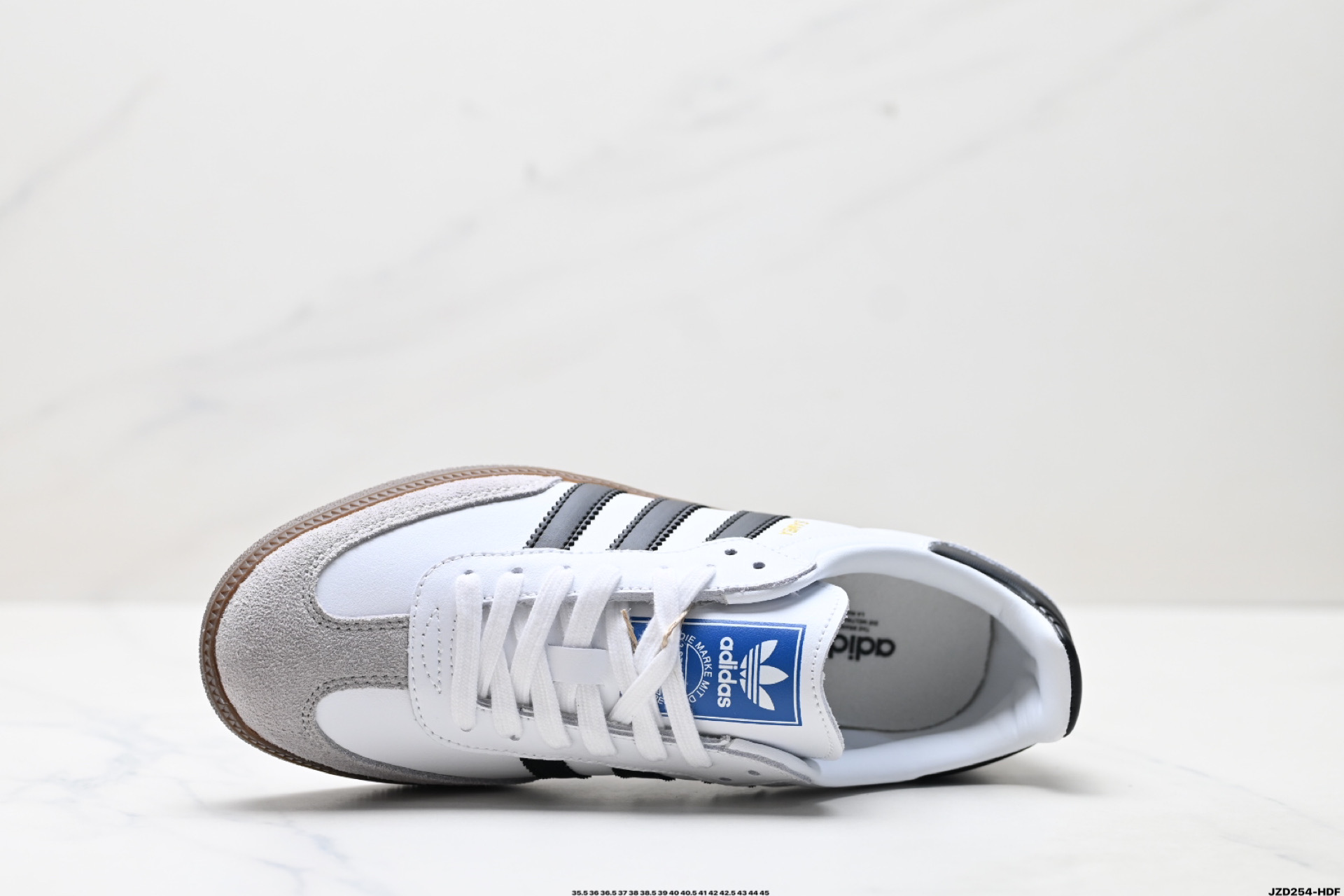 💰150
公司级✅Adidas Originals Samba 桑巴舞系列阿迪达斯 三叶草 绅士德训足球风百搭低帮休闲运动板鞋
货号:B75806
尺码:35.5 36 36.5 37 38 38.5 39 40 40.5 41 42 42.5 43 44 45
ID:JZD254-HDF