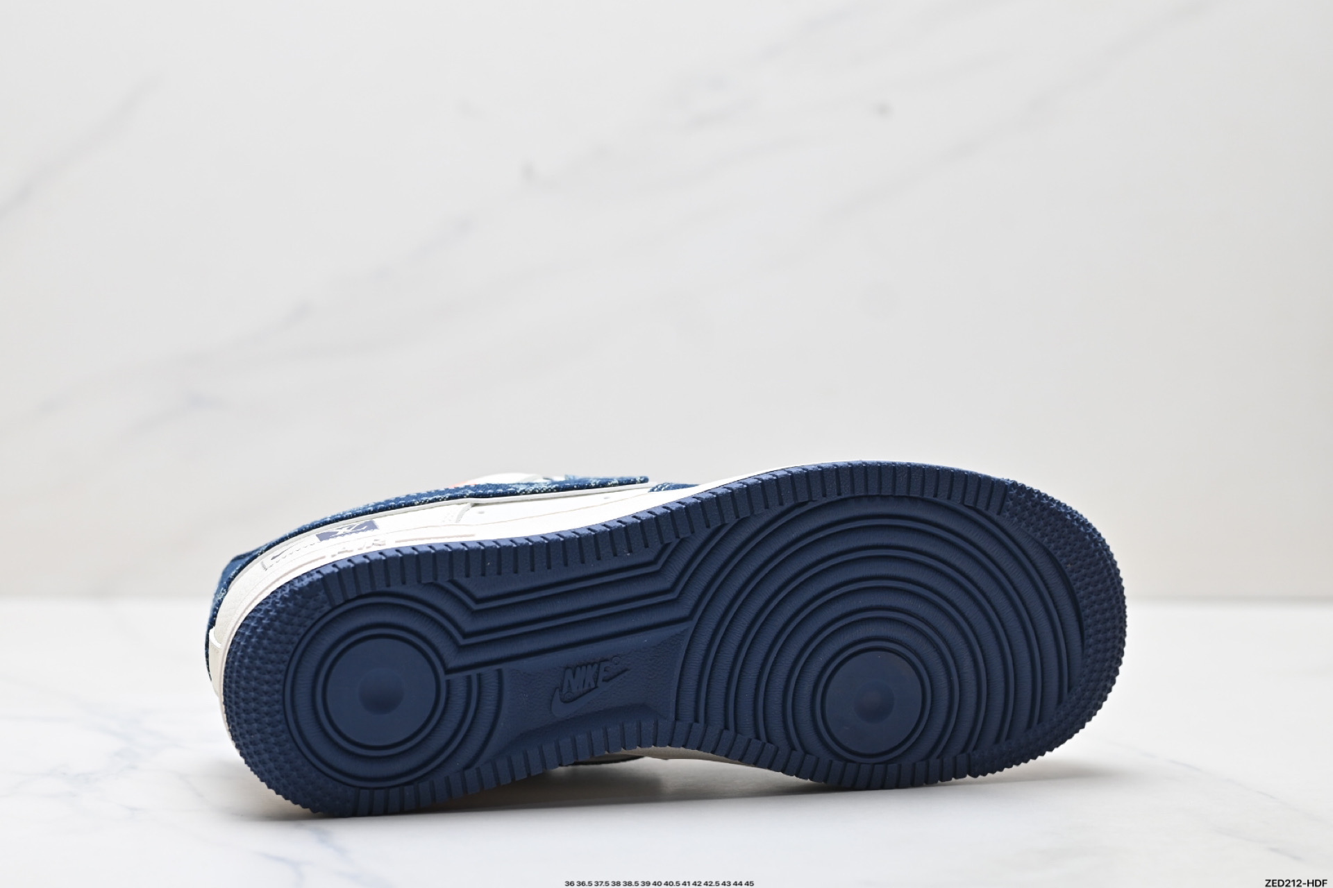 270 NIKE AIR FORCE 1‘07 LV8 YX5066-355