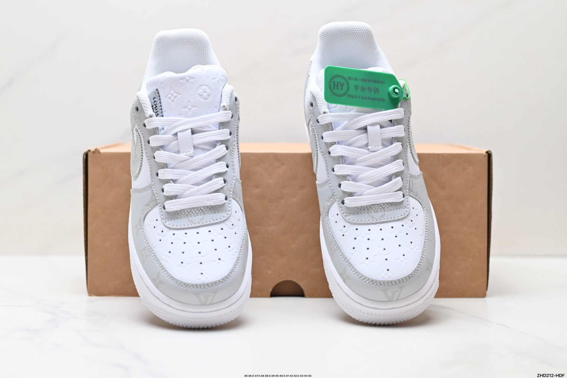 310 Nike Air Force 1 Low 07