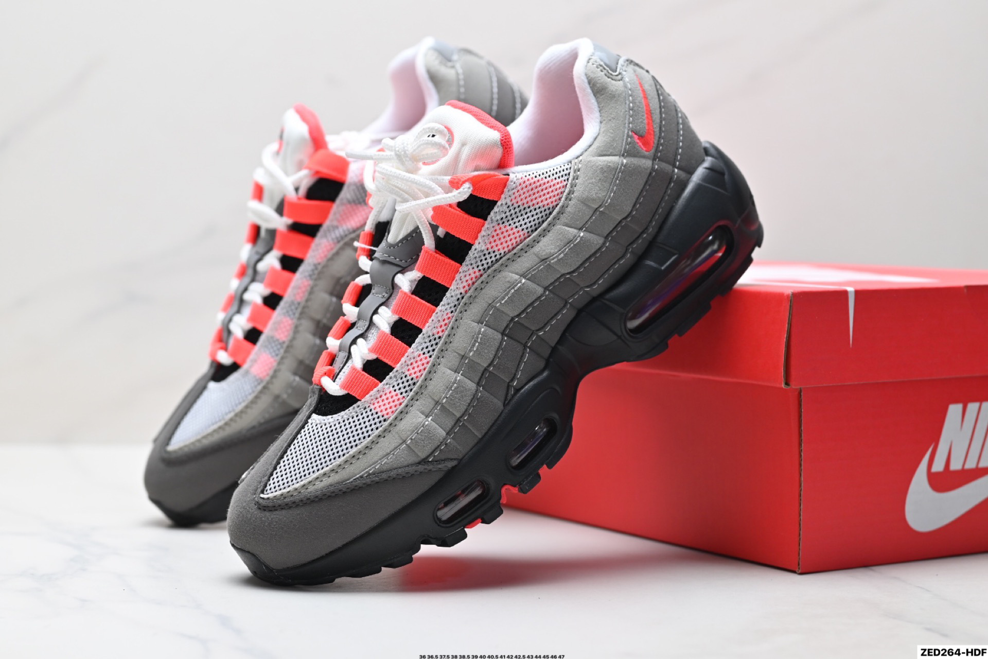 270 NIKE AIR MAX 95 OG 耐克 气垫复古慢跑百搭鞋休闲运动鞋 AT2865-100