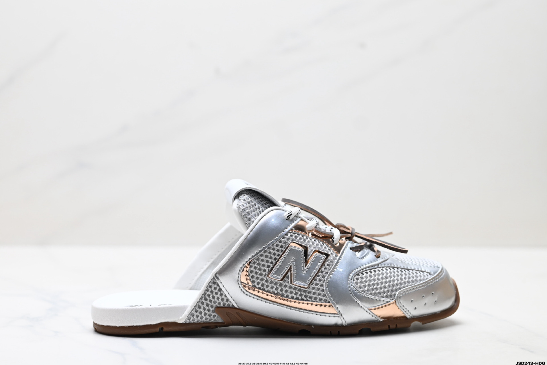 210 MiuMiu x New Balance 530 SL系列低帮经典复古休闲夏季半拖