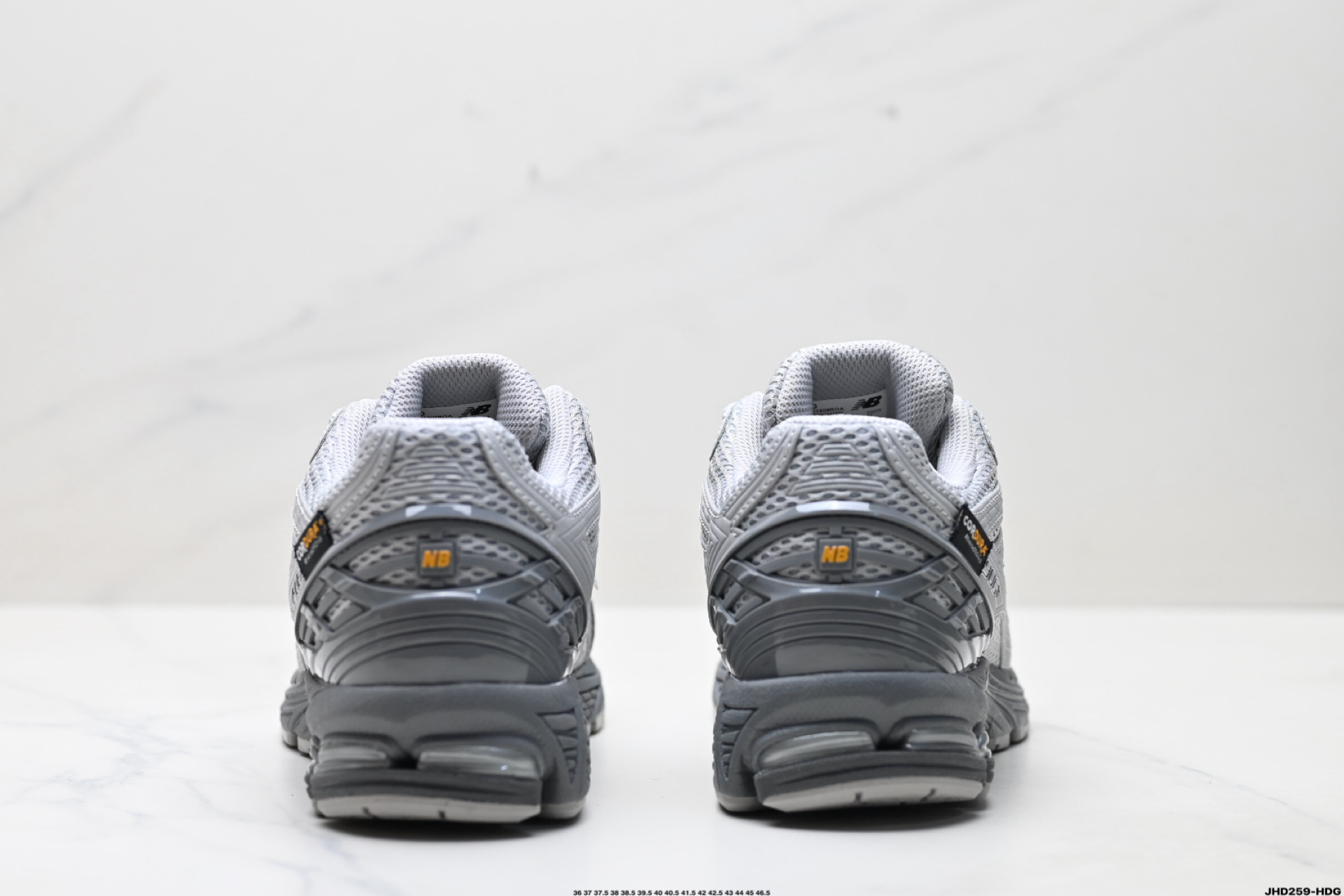 200 New Balance M1906系列 新百伦 复古单品宝藏老爹鞋款 U1906ROA