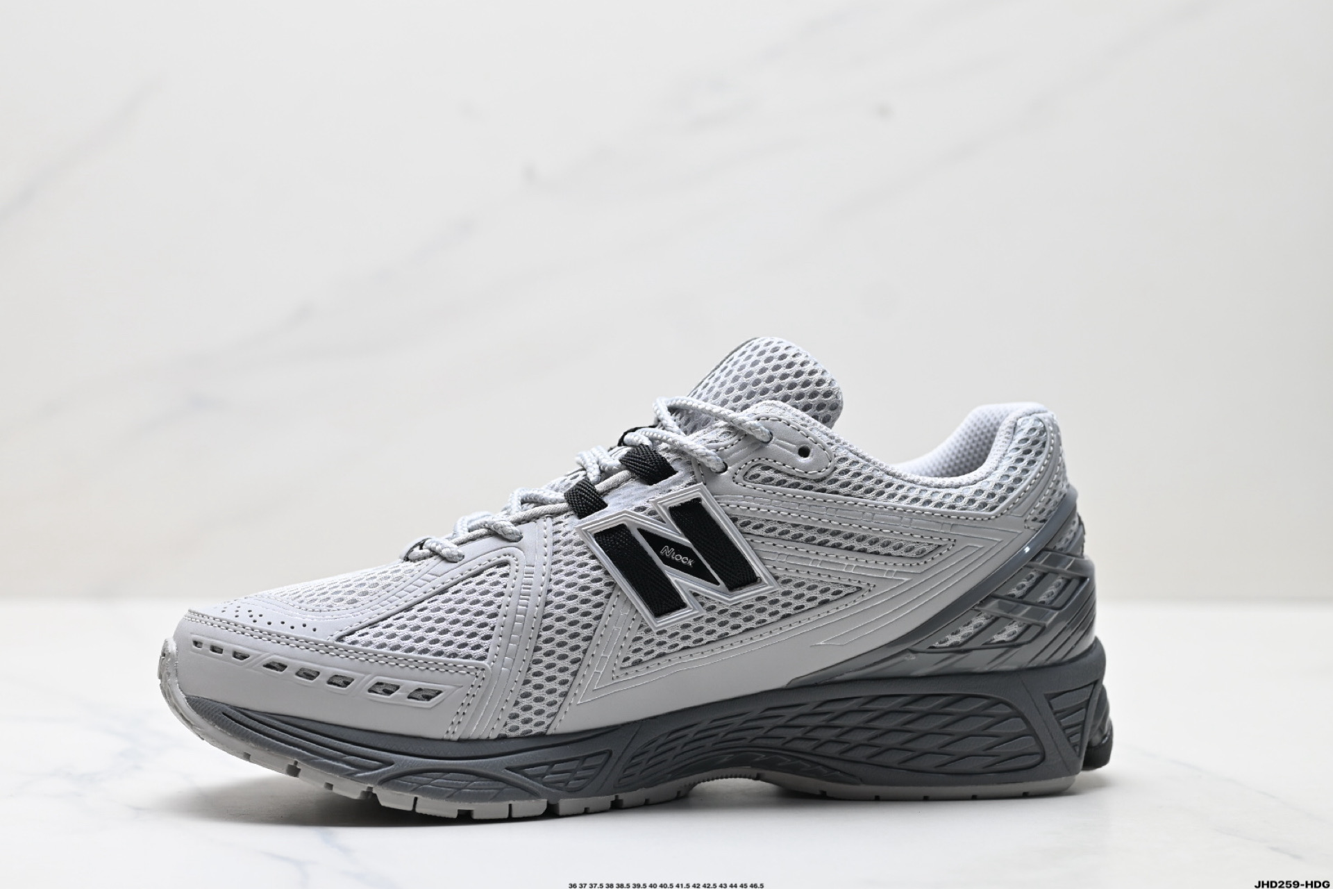 200 New Balance M1906系列 新百伦 复古单品宝藏老爹鞋款 U1906ROA