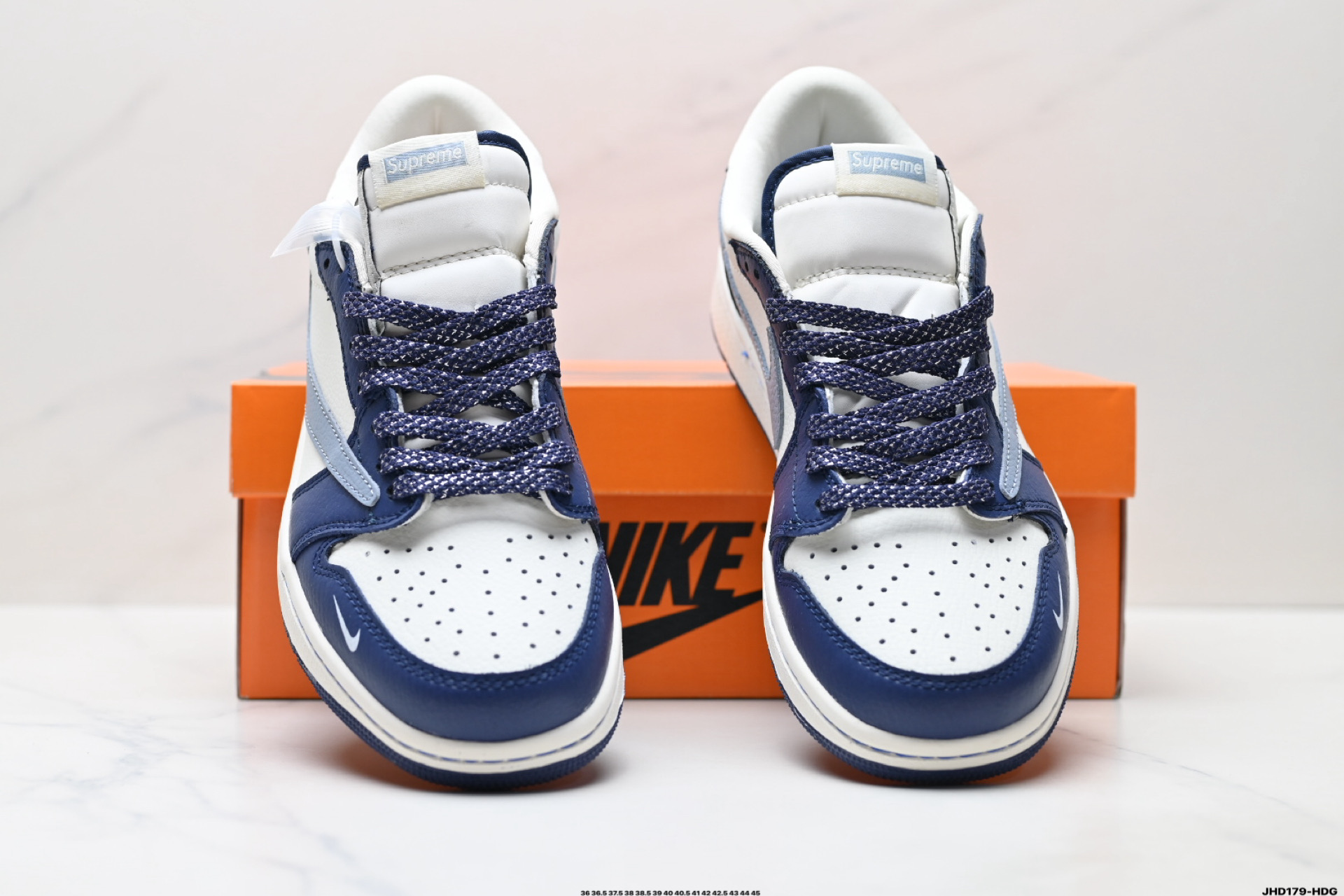 200 Nike Air Jordan 1 x Travis Scott AJ1倒勾 乔一倒钩 ‘DIY’定制 耐克 低帮文化篮球鞋 JW1188-132