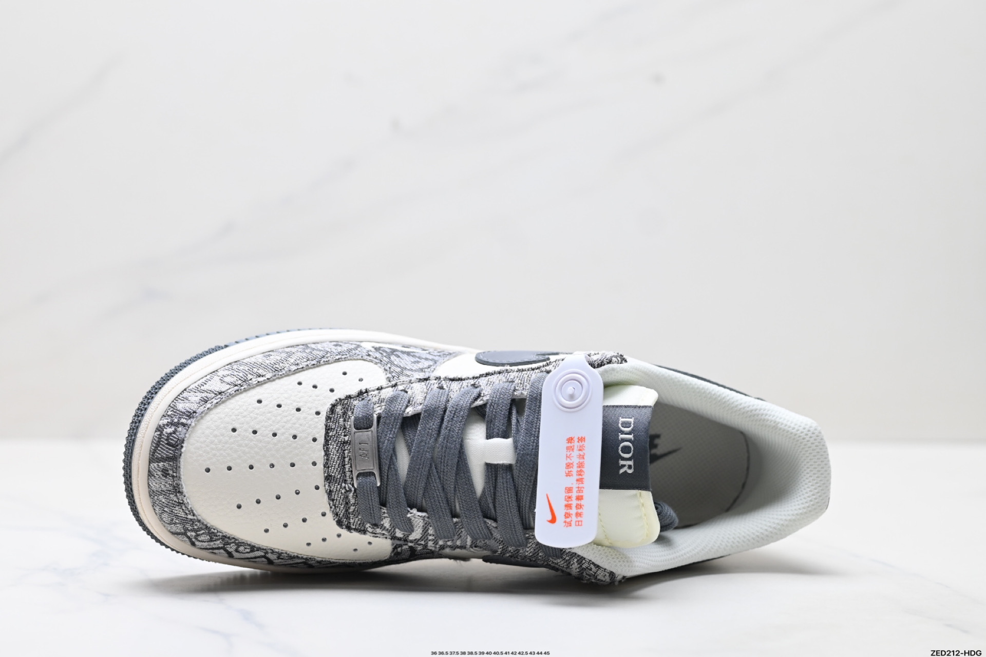 270 NIKE AIR FORCE 1‘07 LV8 XS1958-580