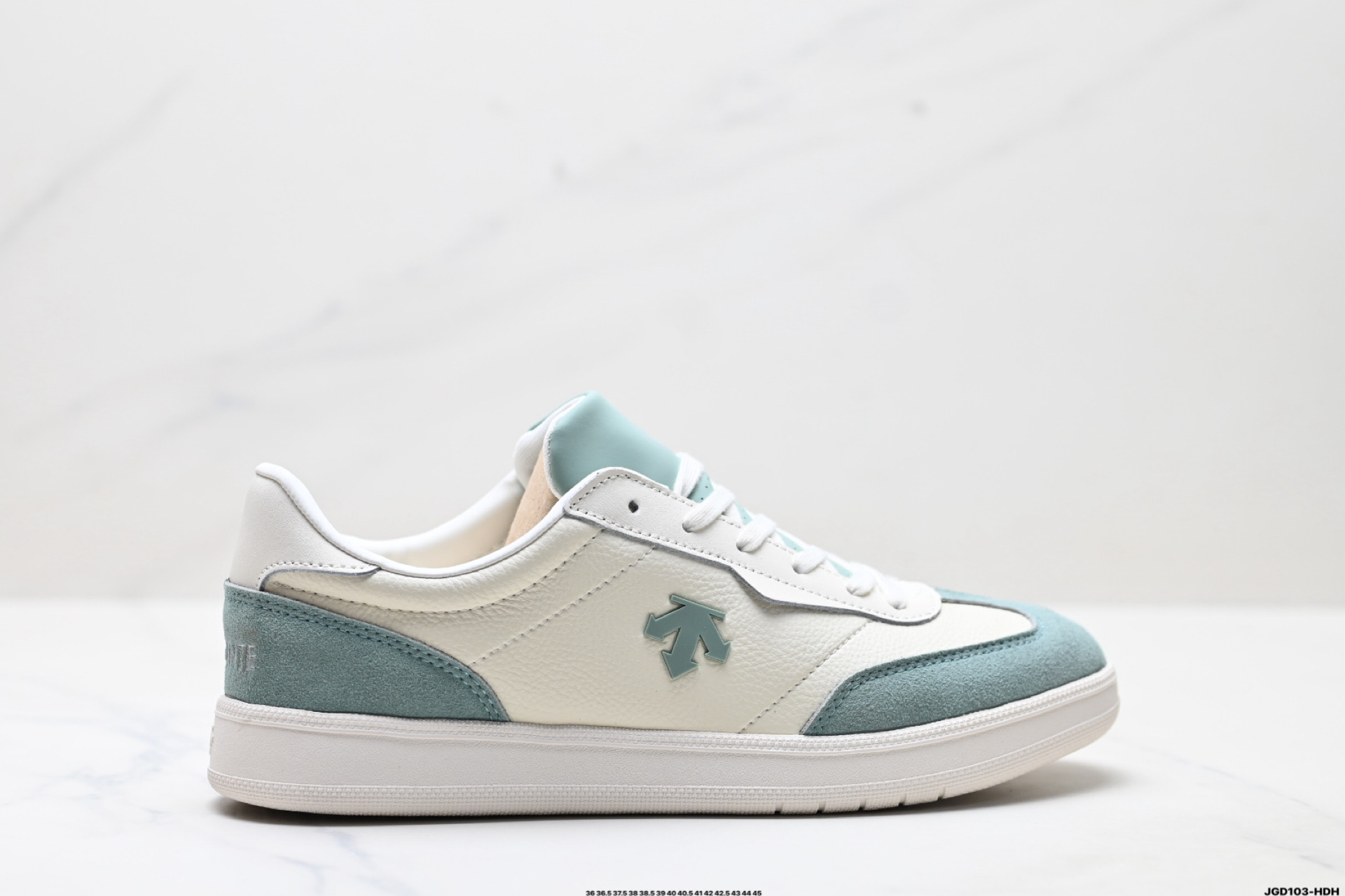 190 迪桑特DESCENTE CHRON COURT SB 复古轻质 耐磨低帮 生活休闲鞋 D5292LSN53-Chinese UA Cheap High Quatity Brand Clothes Bags handbags Sneakers wholesale wholesaler seller from China Factory suppliers Fashion Clothing Shoes best Quality Beautiful Price 190 迪桑特DESCENTE CHRON COURT SB 复古轻质 耐磨低帮 生活休闲鞋 D5292LSN53