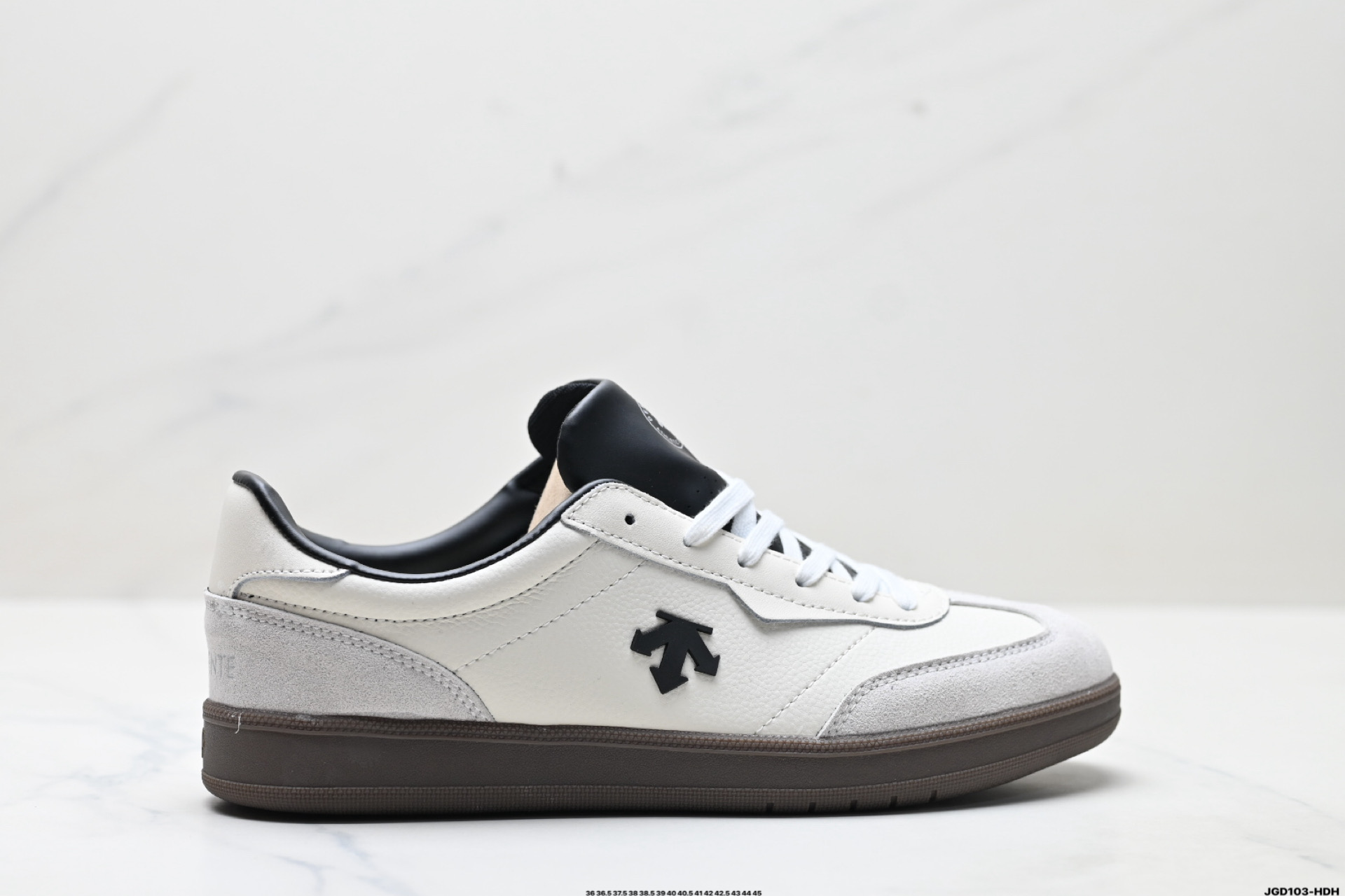 190 迪桑特DESCENTE CHRON COURT SB 复古轻质 耐磨低帮 生活休闲鞋 D5292LSN53-Chinese UA Cheap High Quatity Brand Clothes Bags handbags Sneakers wholesale wholesaler seller from China Factory suppliers Fashion Clothing Shoes best Quality Beautiful Price 190 迪桑特DESCENTE CHRON COURT SB 复古轻质 耐磨低帮 生活休闲鞋 D5292LSN53