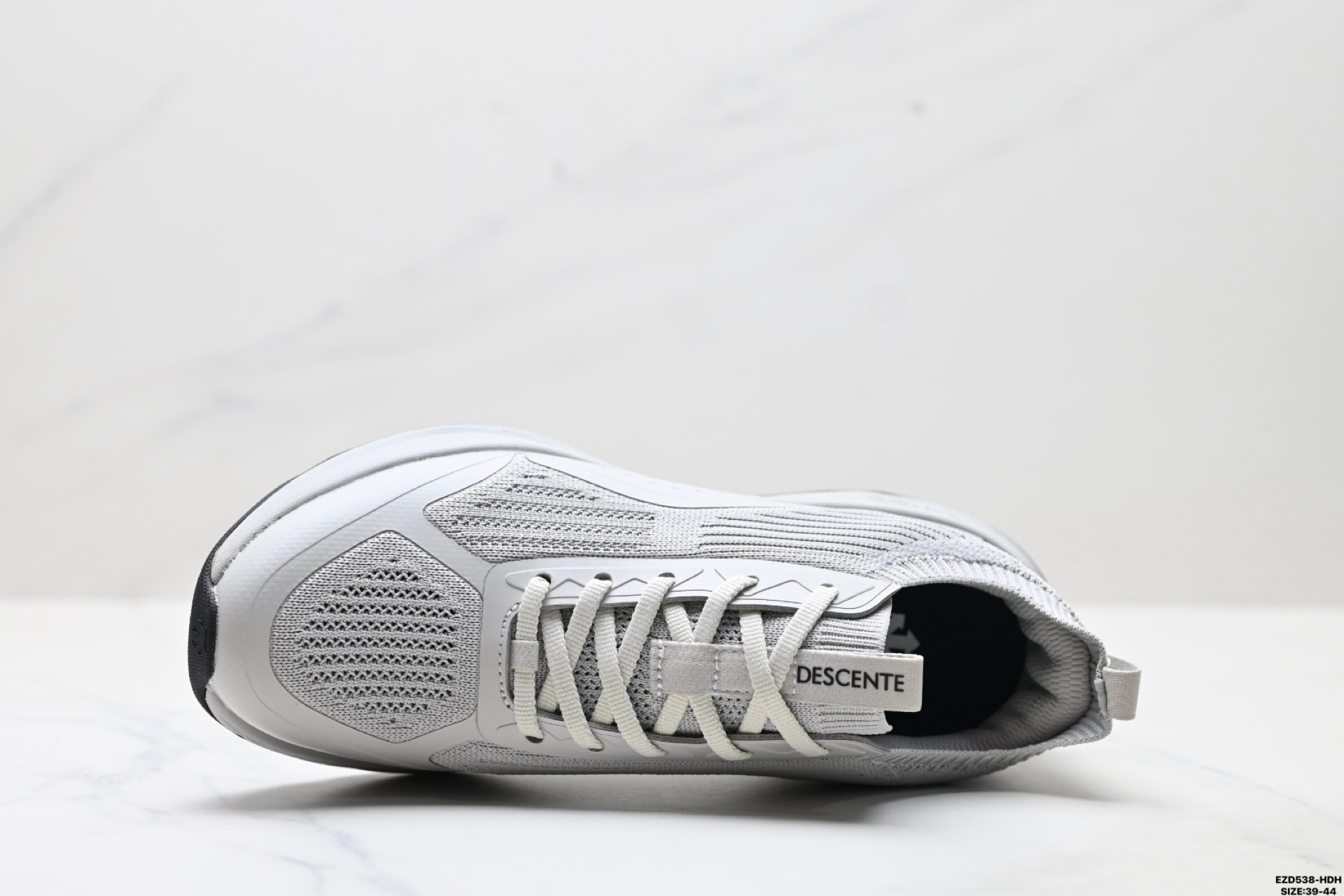 380 纯原迪桑特DESCENTE LAVITATE II KNIT 时尚防滑 低帮跑步鞋 D4131RRN05