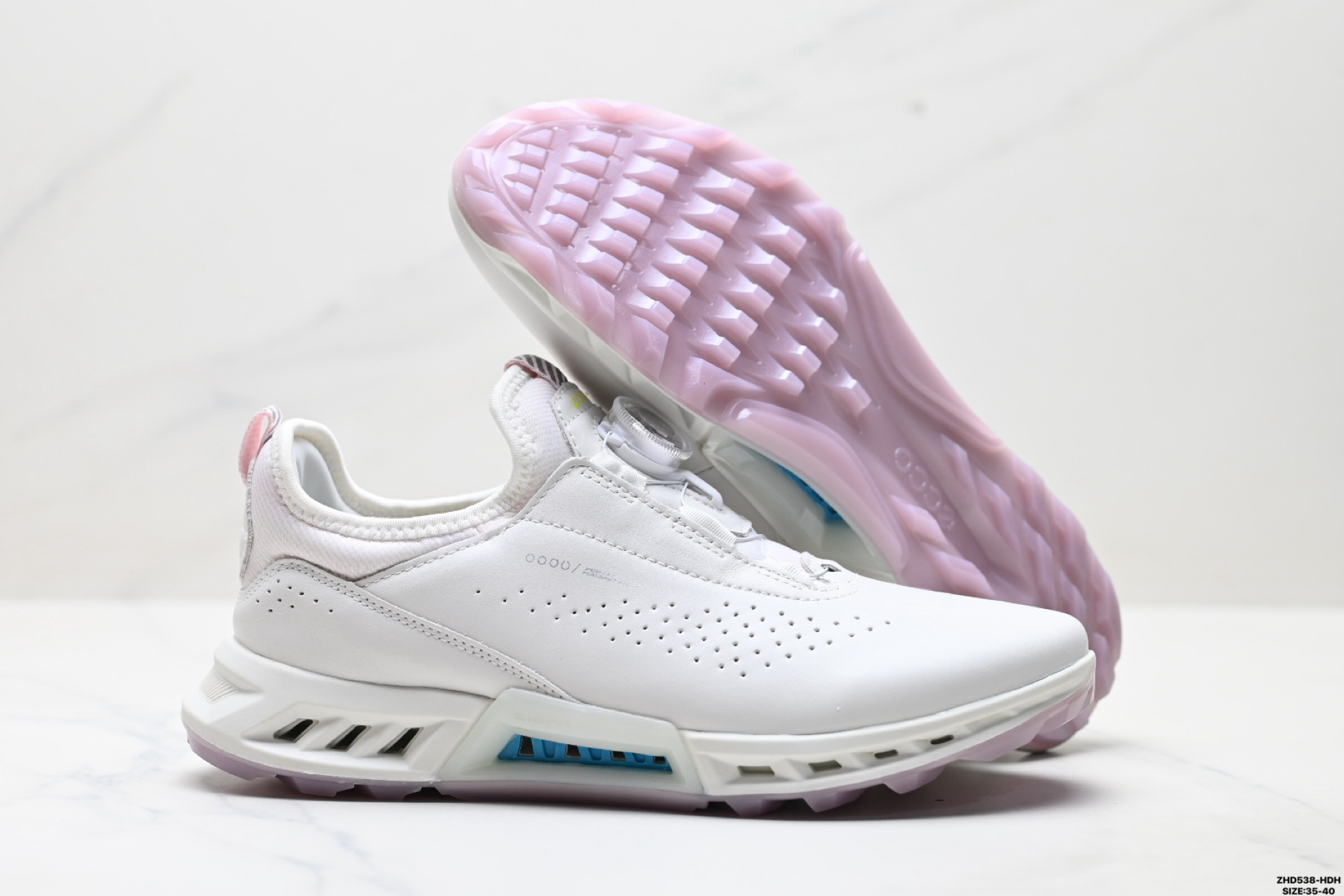 310 ECCO爱步 GOLF S-Three 拼接鞋面 网面透气 轻便 城市休闲健步鞋 130913-010-Chinese UA Cheap High Quatity Brand Clothes Bags handbags Sneakers wholesale wholesaler seller from China Factory suppliers Fashion Clothing Shoes best Quality Beautiful Price 310 ECCO爱步 GOLF S-Three 拼接鞋面 网面透气 轻便 城市休闲健步鞋 130913-010