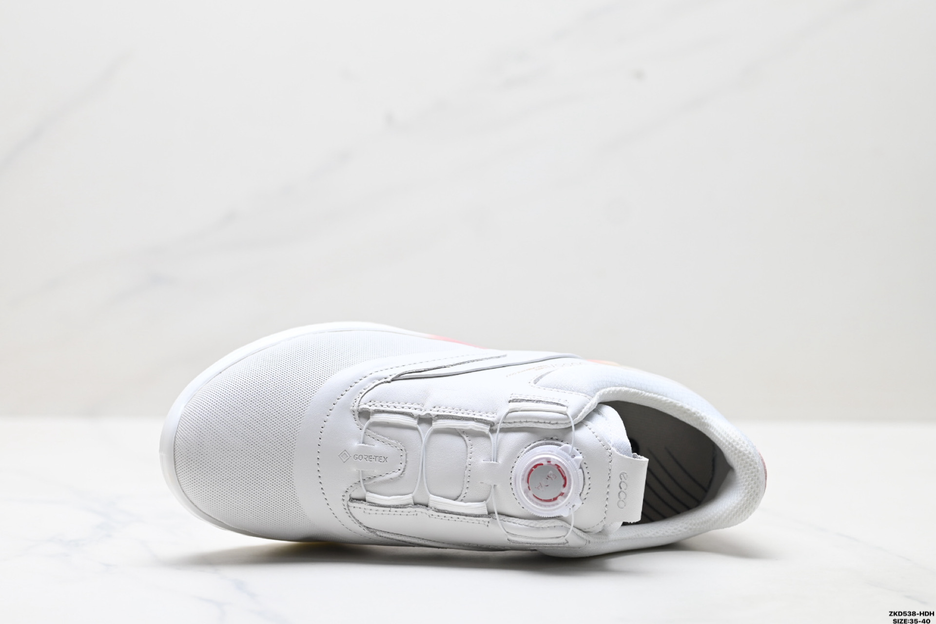 280 ECCO爱步 GOLF S-Three 拼接鞋面 网面透气 轻便 城市休闲健步鞋 102973-606-Chinese UA Cheap High Quatity Brand Clothes Bags handbags Sneakers wholesale wholesaler seller from China Factory suppliers Fashion Clothing Shoes best Quality Beautiful Price 280 ECCO爱步 GOLF S-Three 拼接鞋面 网面透气 轻便 城市休闲健步鞋 102973-606