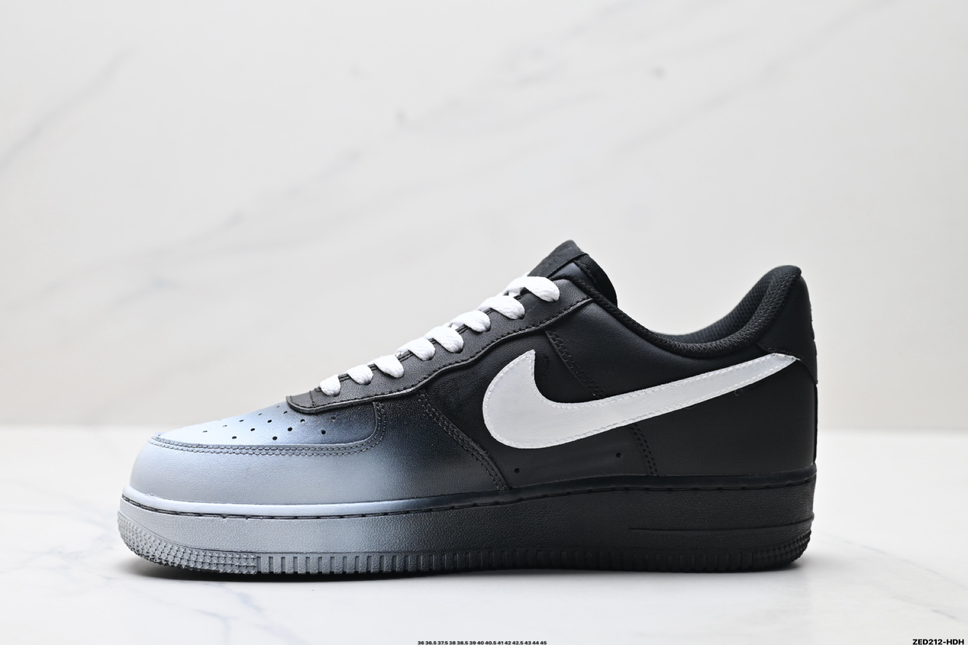 270 NIKE AIR FORCE 1‘07 LV8 CW2288-018