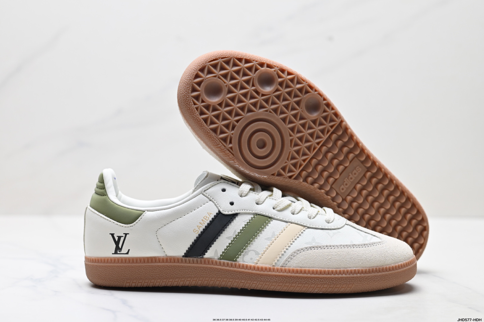 200 Adidas Originals Samba OG ‘DIY’桑巴舞系列 阿迪达斯 三叶草绅士德训足球风百搭低帮休闲运动板鞋 GJ75809