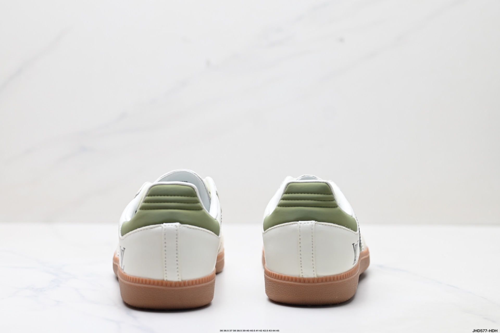 200 Adidas Originals Samba OG ‘DIY’桑巴舞系列 阿迪达斯 三叶草绅士德训足球风百搭低帮休闲运动板鞋 GJ75809