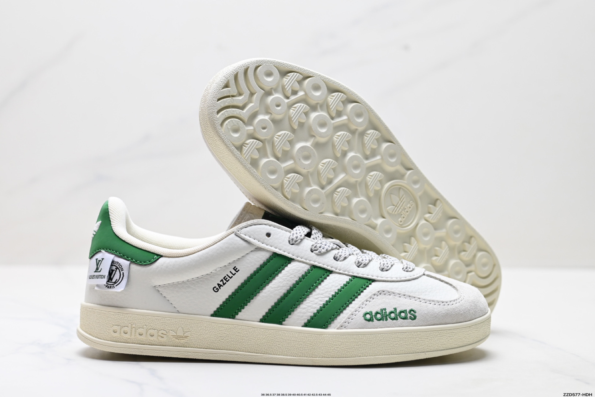 260 Adidas Originals Gazelle indoor ‘DIY‘定制 系列 阿迪达斯 三叶草绅士德训足球风百搭低帮休闲运动板鞋 XD6188-102