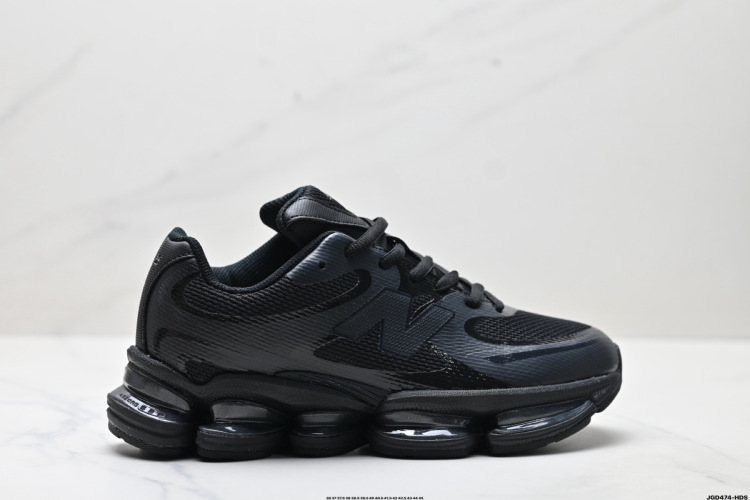 New Balance M2000: נעלי ריצה שחורות לגברים/נשים - נוחות, עמידות וסגנון 1 New Balance M2000: נעלי ריצה שחורות לגברים/נשים – נוחות, עמידות וסגנון