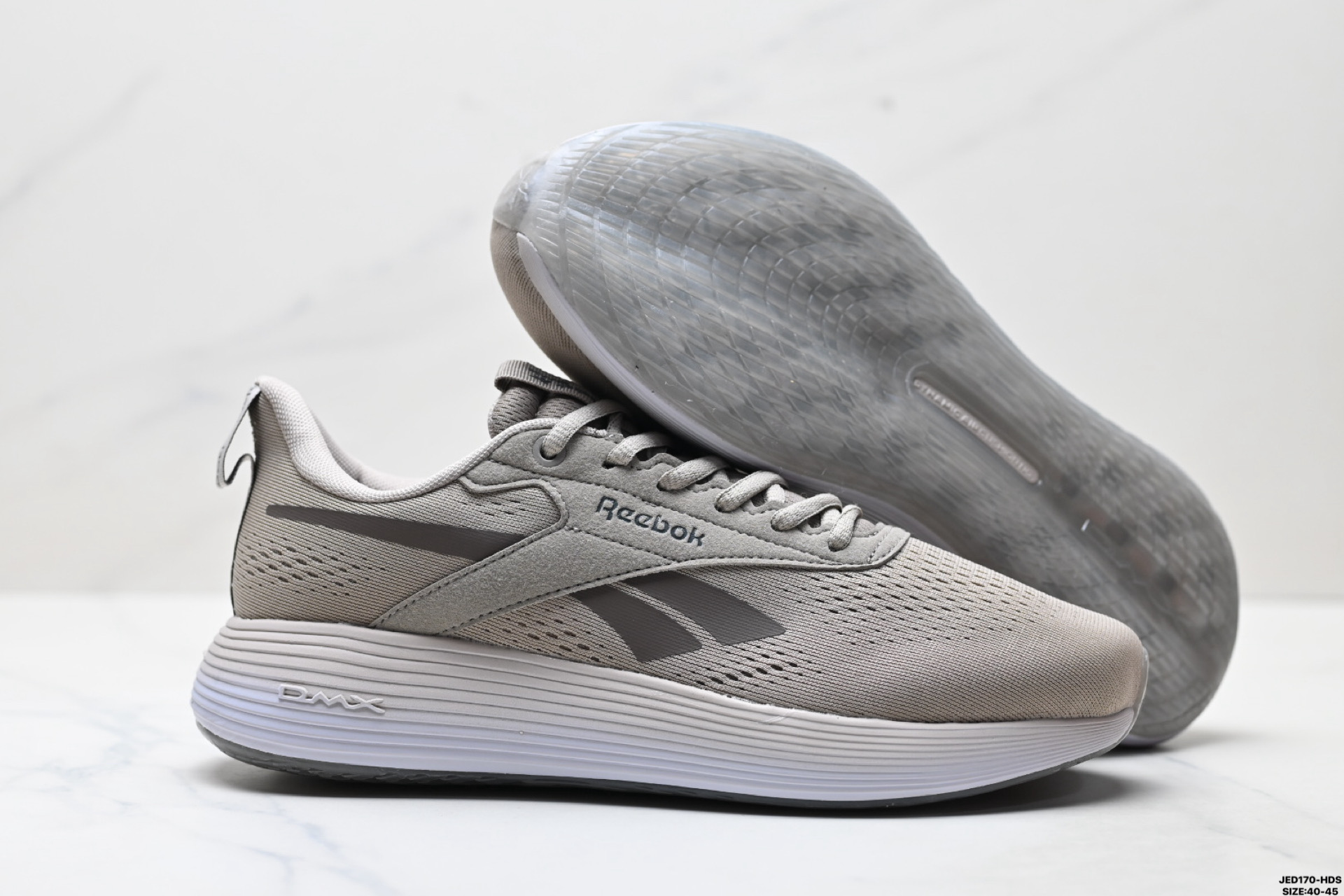Reebok DMX Comfort: Comodidad y Estilo Casual en Cada Paso 6 i1751905951581 474 0 4