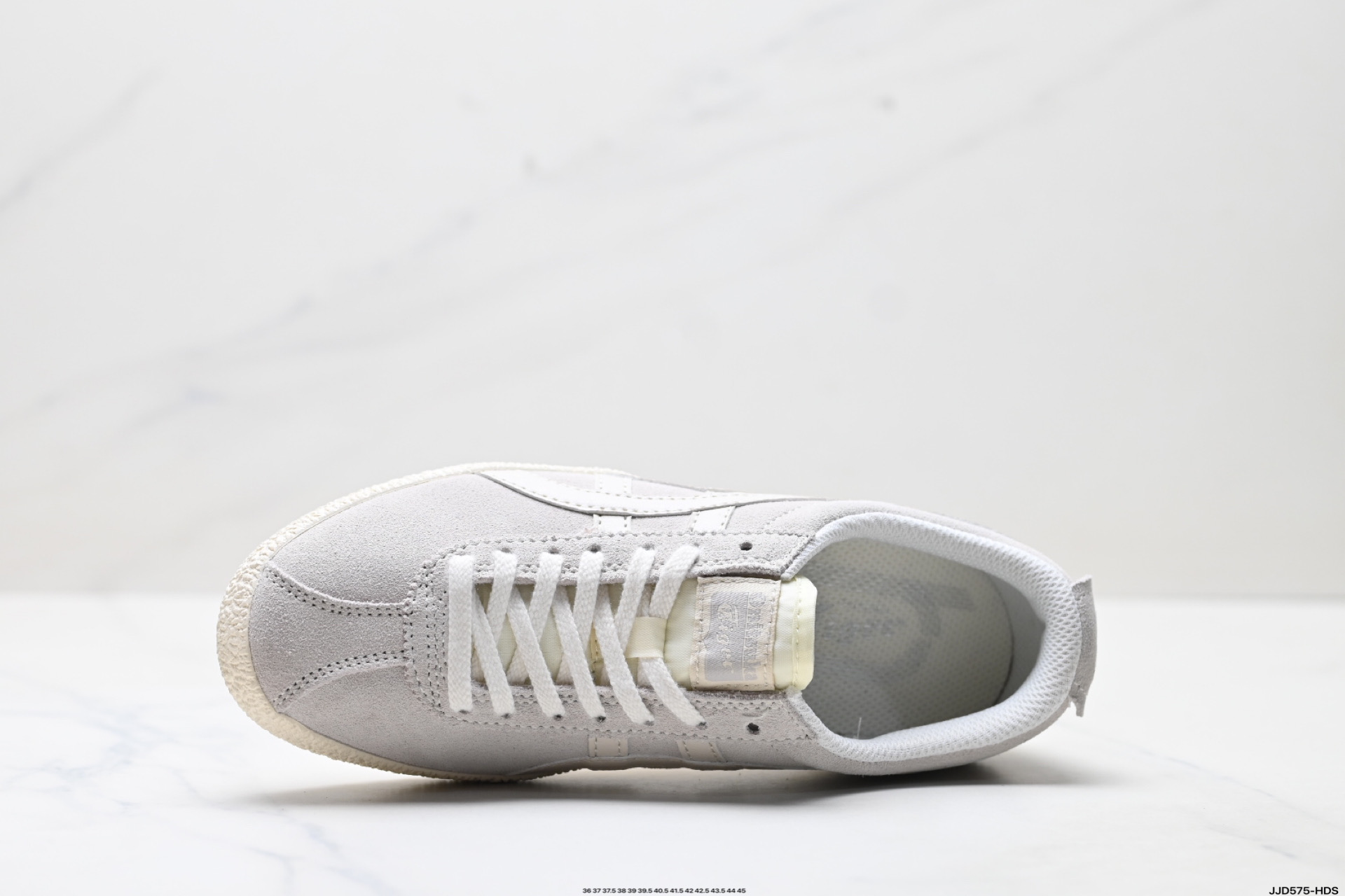Onitsuka Tiger México 66 Delegation: Elegancia Retro para tu Estilo Diario 3 i1751906299470 4873 0 1