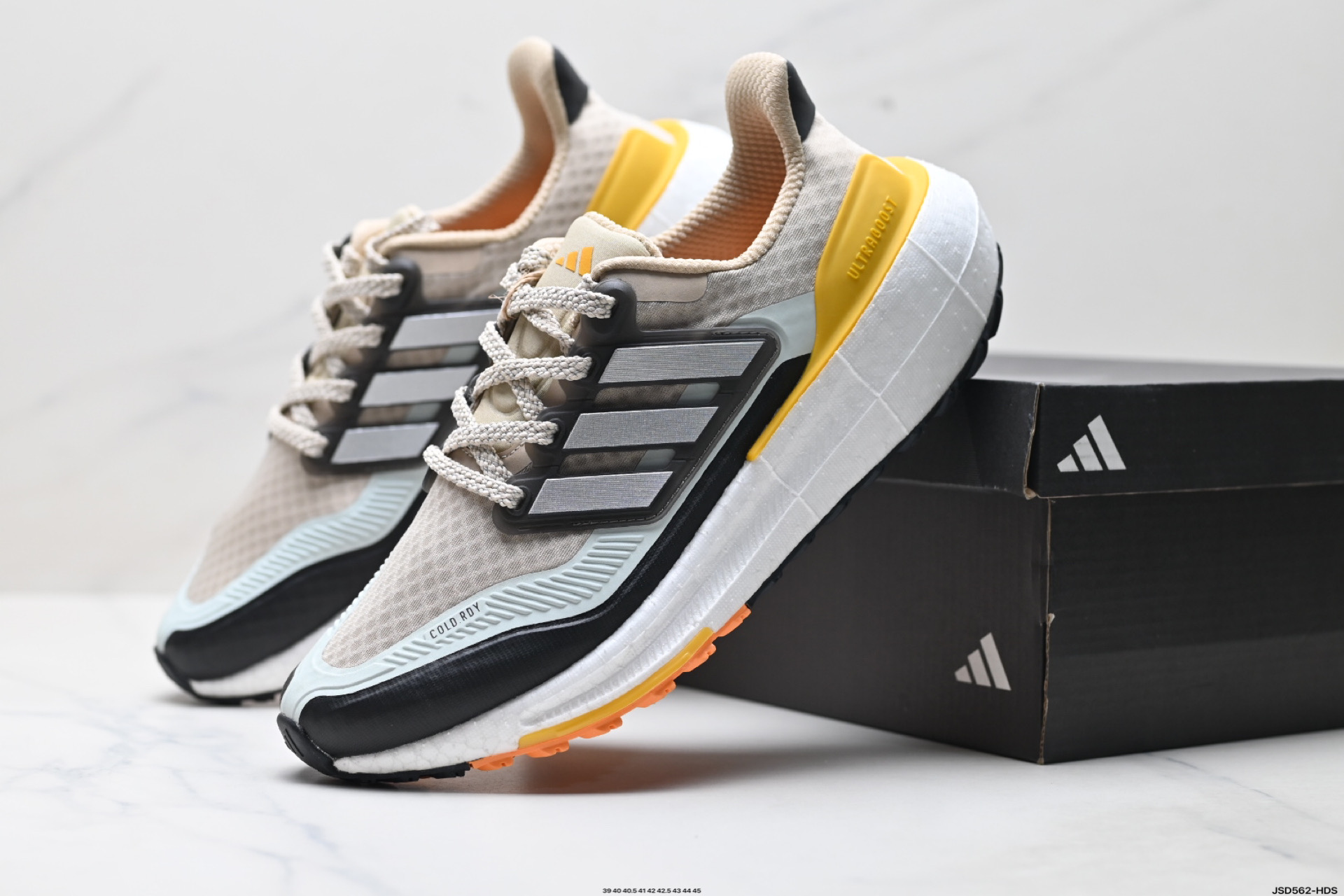 220 阿迪达斯Adidas Ultraboost Light 全掌爆米花休闲运动跑鞋 lE1677-Chinese UA Cheap High Quatity Brand Clothes Bags handbags Sneakers wholesale wholesaler seller from China Factory suppliers Fashion Clothing Shoes best Quality Beautiful Price 220 阿迪达斯Adidas Ultraboost Light 全掌爆米花休闲运动跑鞋 lE1677