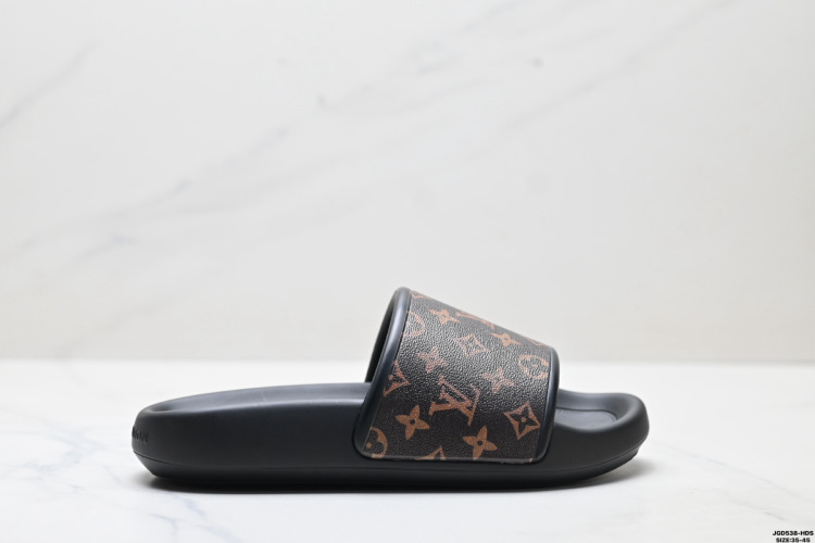 Louis Vuitton Waterfront Monogram Sandalias de Goma Cómodas para Uso Diario 18 Louis Vuitton Waterfront Monogram Sandalias de Goma Cómodas para Uso Diario