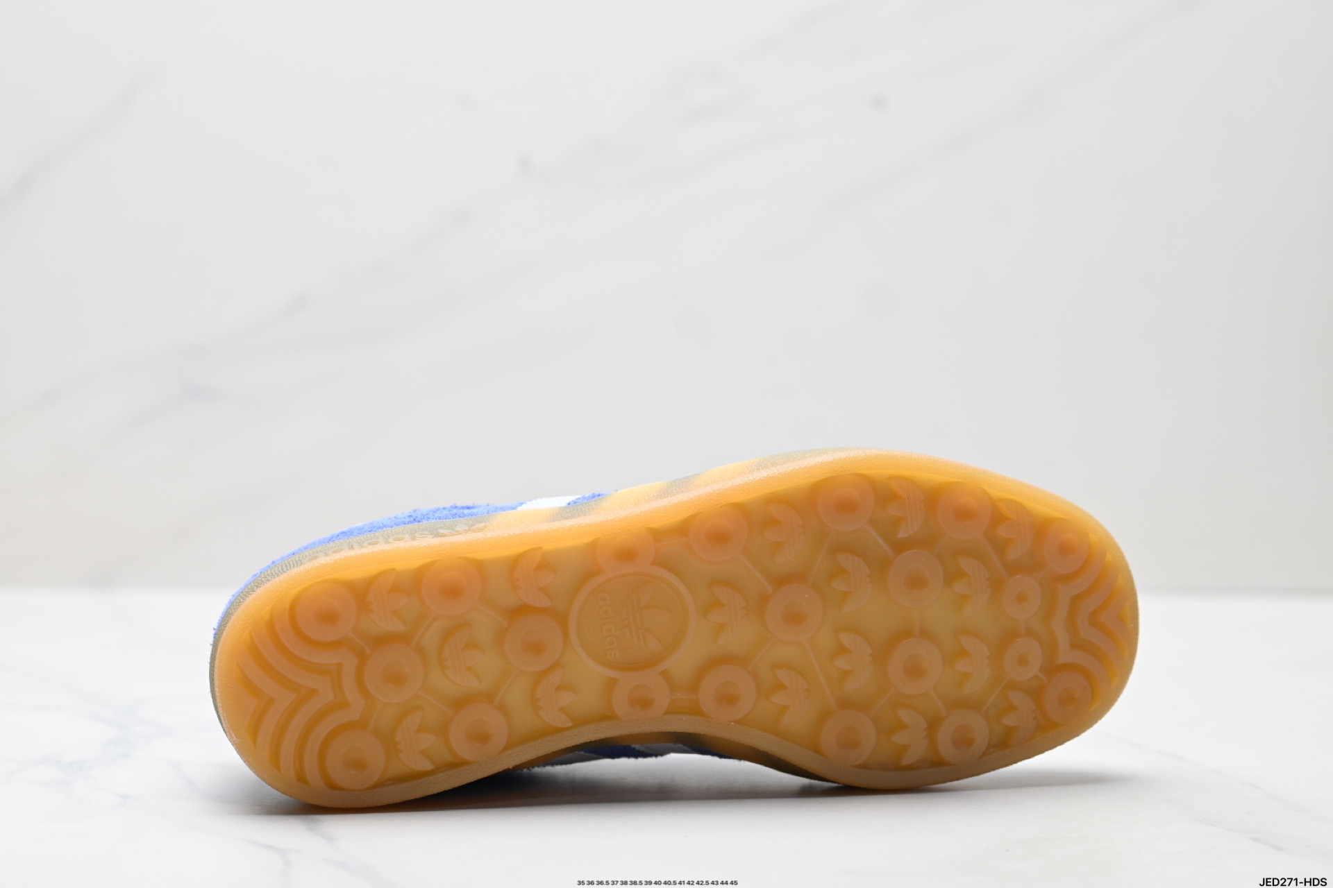 160 adidas Originals Bad Bunny Gazelle INdoor 三叶草休闲防滑耐磨低帮板鞋 HQ8717-Chinese UA Cheap High Quatity Brand Clothes Bags handbags Sneakers wholesale wholesaler seller from China Factory suppliers Fashion Clothing Shoes best Quality Beautiful Price 160 adidas Originals Bad Bunny Gazelle INdoor 三叶草休闲防滑耐磨低帮板鞋 HQ8717