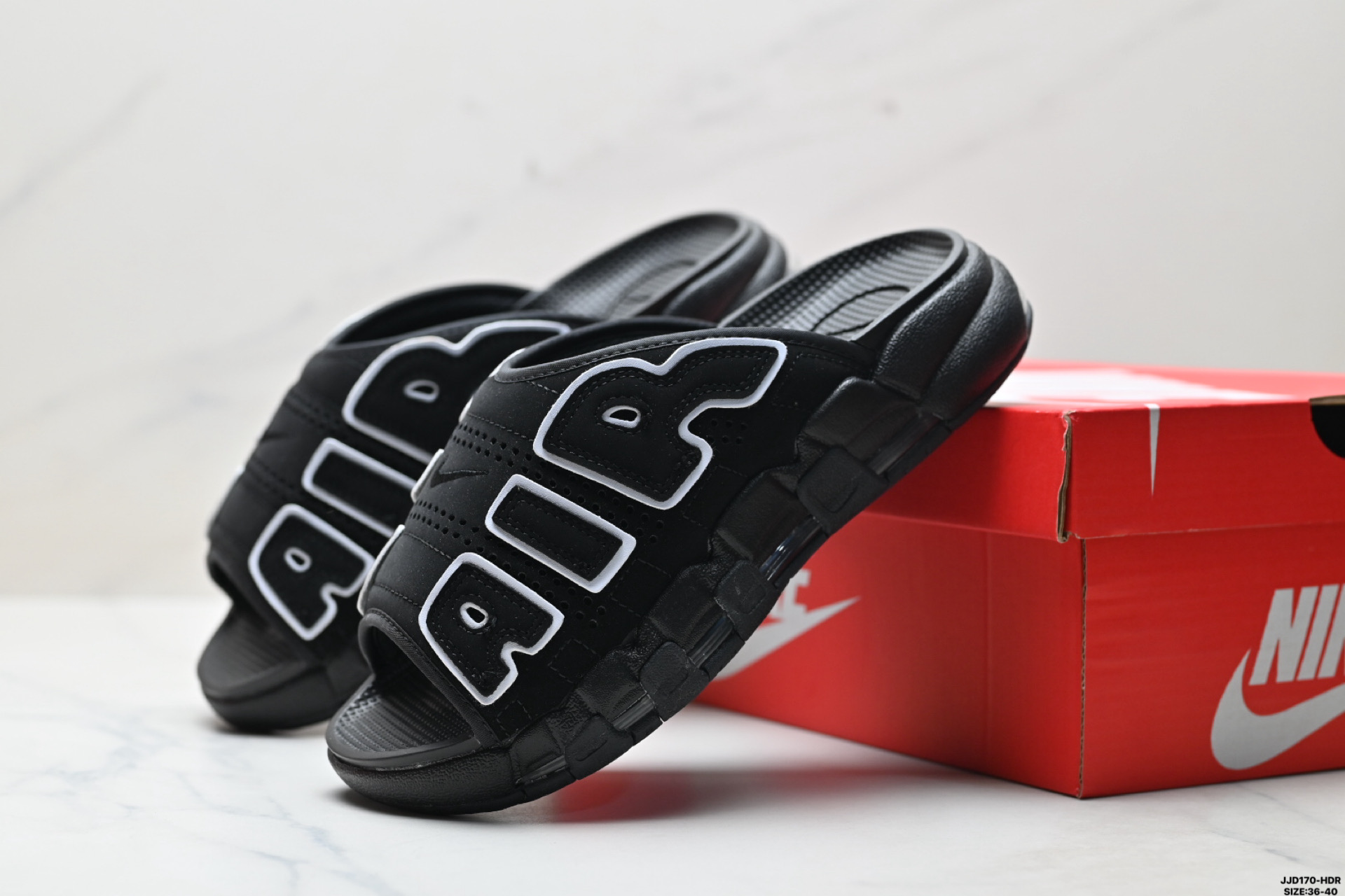 140 NIKE AIR MORE UPTEMPO SLIDE耐克 皮蓬拖鞋 FN3437-161-Chinese UA Cheap High Quatity Brand Clothes Bags handbags Sneakers wholesale wholesaler seller from China Factory suppliers Fashion Clothing Shoes best Quality Beautiful Price 140 NIKE AIR MORE UPTEMPO SLIDE耐克 皮蓬拖鞋 FN3437-161