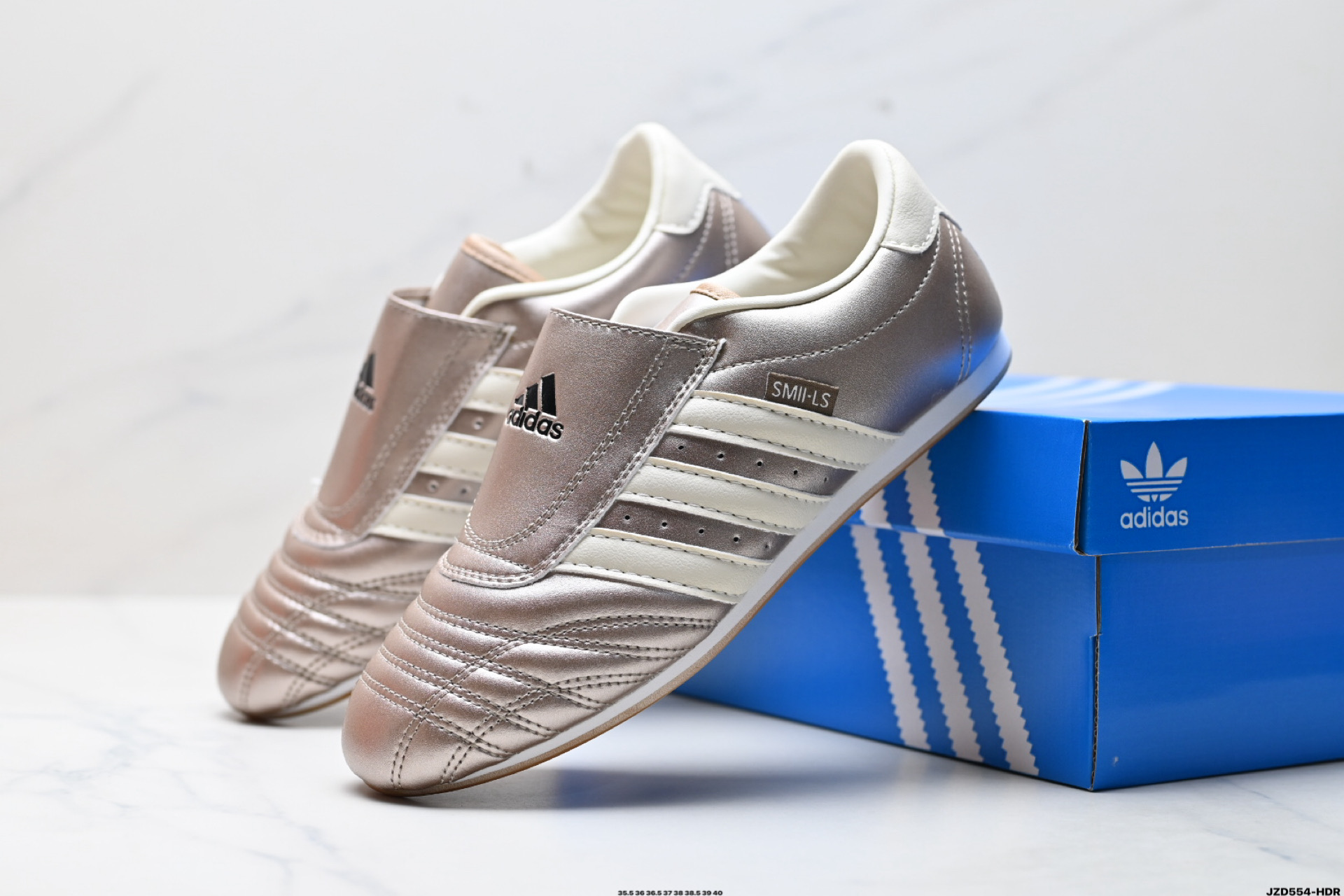 150 Adidas Originals Taekwondo 阿迪达斯 运动舒适 防滑耐磨包裏性低帮 训练鞋 JS3317-Chinese UA Cheap High Quatity Brand Clothes Bags handbags Sneakers wholesale wholesaler seller from China Factory suppliers Fashion Clothing Shoes best Quality Beautiful Price 150 Adidas Originals Taekwondo 阿迪达斯 运动舒适 防滑耐磨包裏性低帮 训练鞋 JS3317