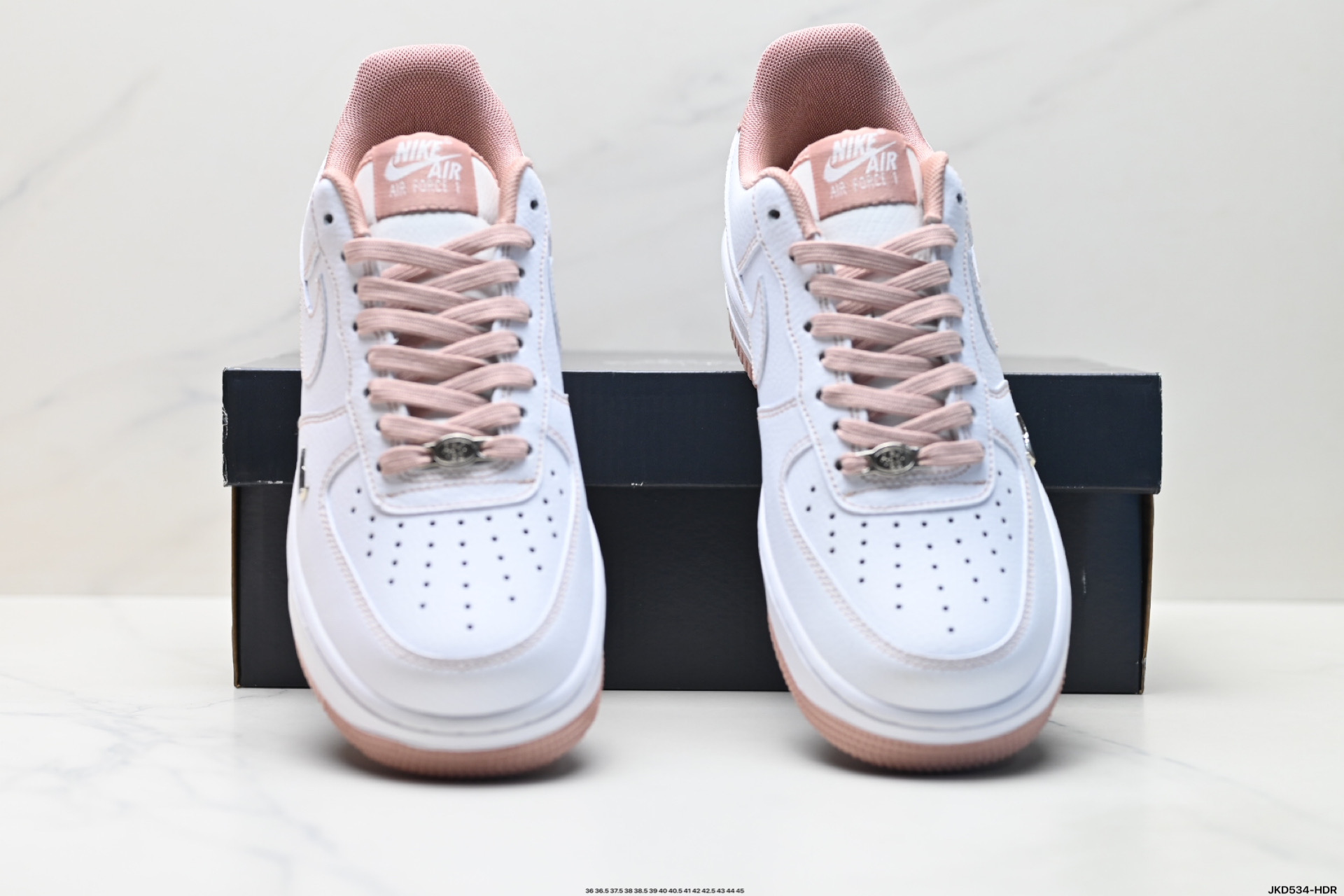 170 耐克Nike AIR FORCE 1‘07 空军一号低帮百搭休闲运动板鞋 IB6543-100-Chinese UA Cheap High Quatity Brand Clothes Bags handbags Sneakers wholesale wholesaler seller from China Factory suppliers Fashion Clothing Shoes best Quality Beautiful Price 170 耐克Nike AIR FORCE 1‘07 空军一号低帮百搭休闲运动板鞋 IB6543-100