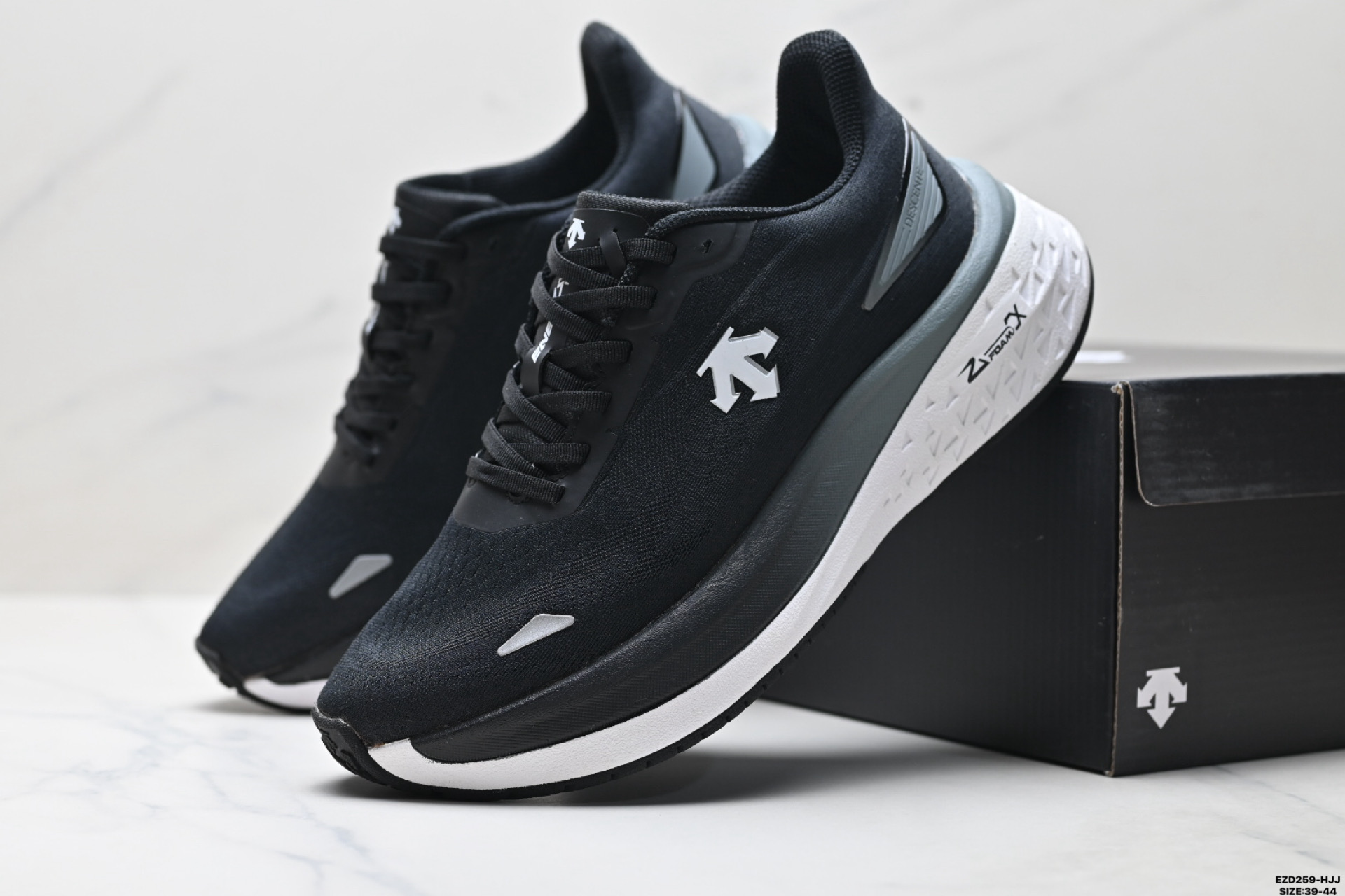 380 纯原迪桑特DESCENTE RUNNING ENERZITE透气耐磨防滑透气运动跑步鞋 SP173RRN21-Chinese UA Cheap High Quatity Brand Clothes Bags handbags Sneakers wholesale wholesaler seller from China Factory suppliers Fashion Clothing Shoes best Quality Beautiful Price 380 纯原迪桑特DESCENTE RUNNING ENERZITE透气耐磨防滑透气运动跑步鞋 SP173RRN21