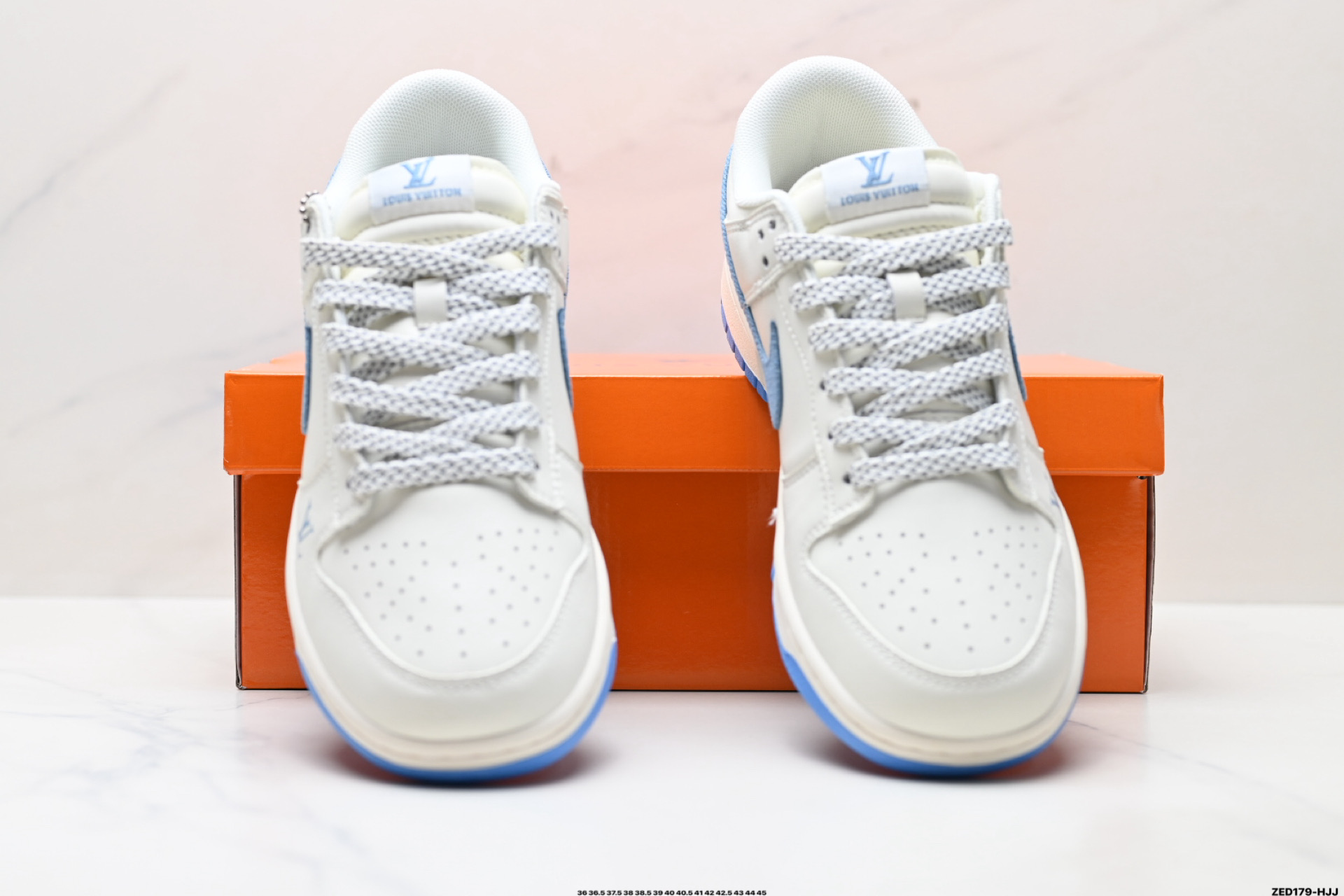 270 Nike Dunk Low Retro ‘DIY高端定制’耐克 低帮休闲运动板鞋 SM6668-101-Chinese UA Cheap High Quatity Brand Clothes Bags handbags Sneakers wholesale wholesaler seller from China Factory suppliers Fashion Clothing Shoes best Quality Beautiful Price 270 Nike Dunk Low Retro ‘DIY高端定制’耐克 低帮休闲运动板鞋 SM6668-101