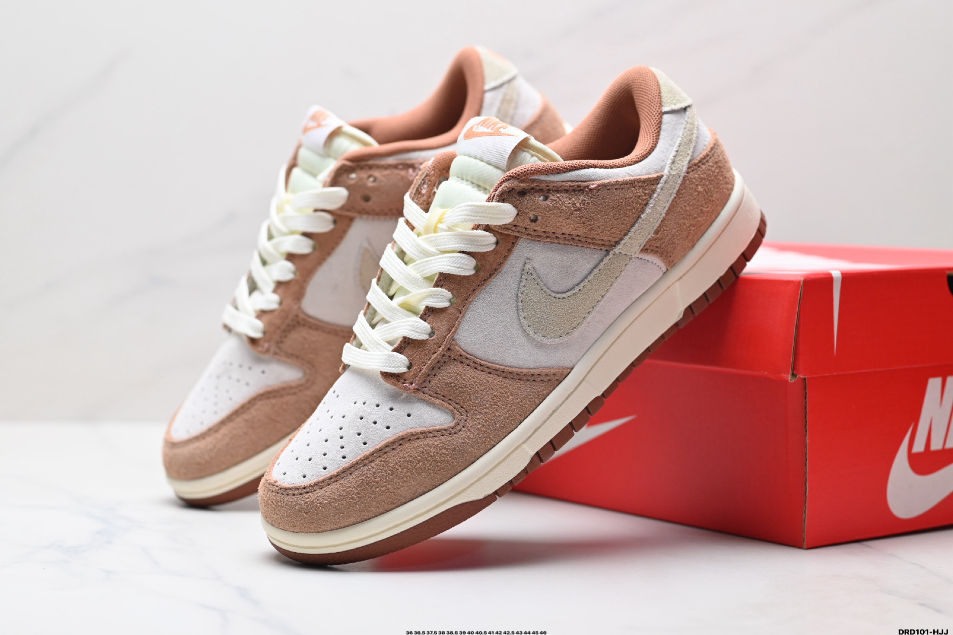 Nike Dunk Low Retro: Estilo Clásico y Comodidad para tu Día a Día 8 i1752164553321 9659 0 7