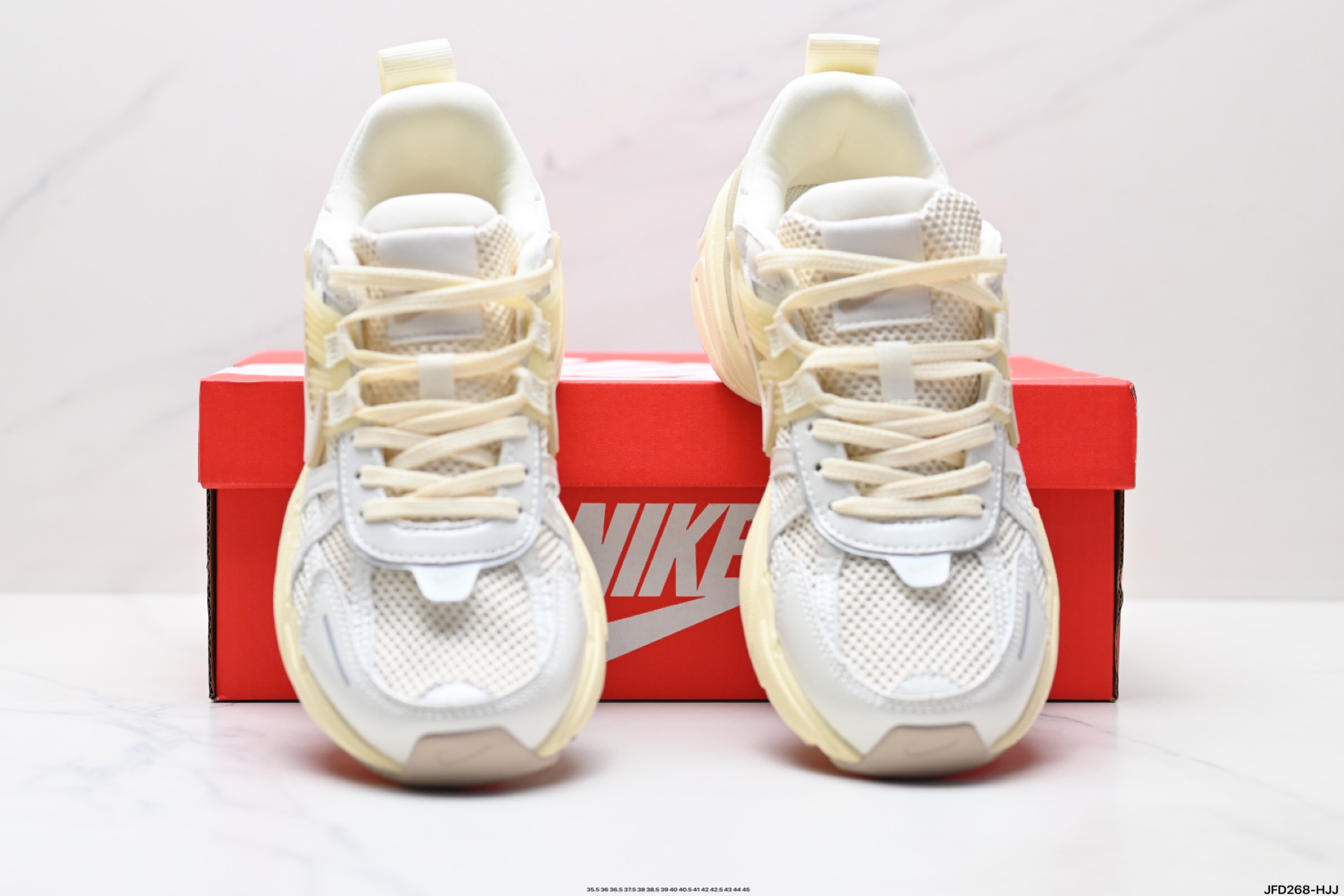180 耐克NIKE V2K RUN跑步鞋复古风潮 网面透气运动鞋 HO1512-110-Chinese UA Cheap High Quatity Brand Clothes Bags handbags Sneakers wholesale wholesaler seller from China Factory suppliers Fashion Clothing Shoes best Quality Beautiful Price 180 耐克NIKE V2K RUN跑步鞋复古风潮 网面透气运动鞋 HO1512-110