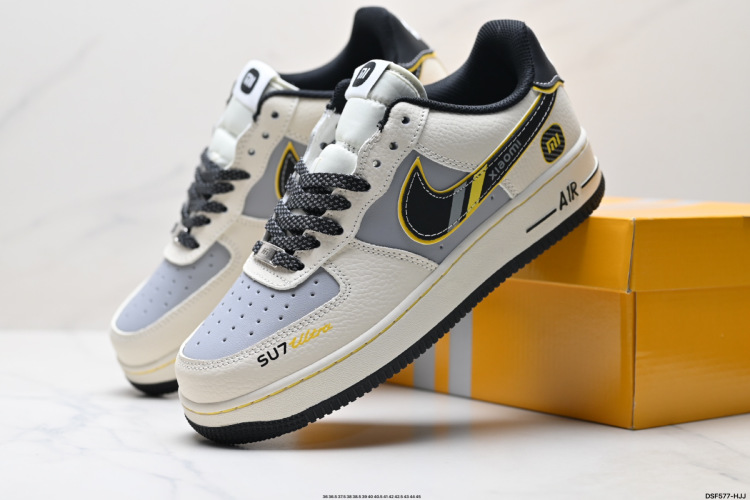 Nike Air Force 1 '07 Xiaomi SU7 Ultra - נעלי סניקרס אופנתיות ונוחות 1 Nike Air Force 1 ’07 Xiaomi SU7 Ultra – נעלי סניקרס אופנתיות ונוחות