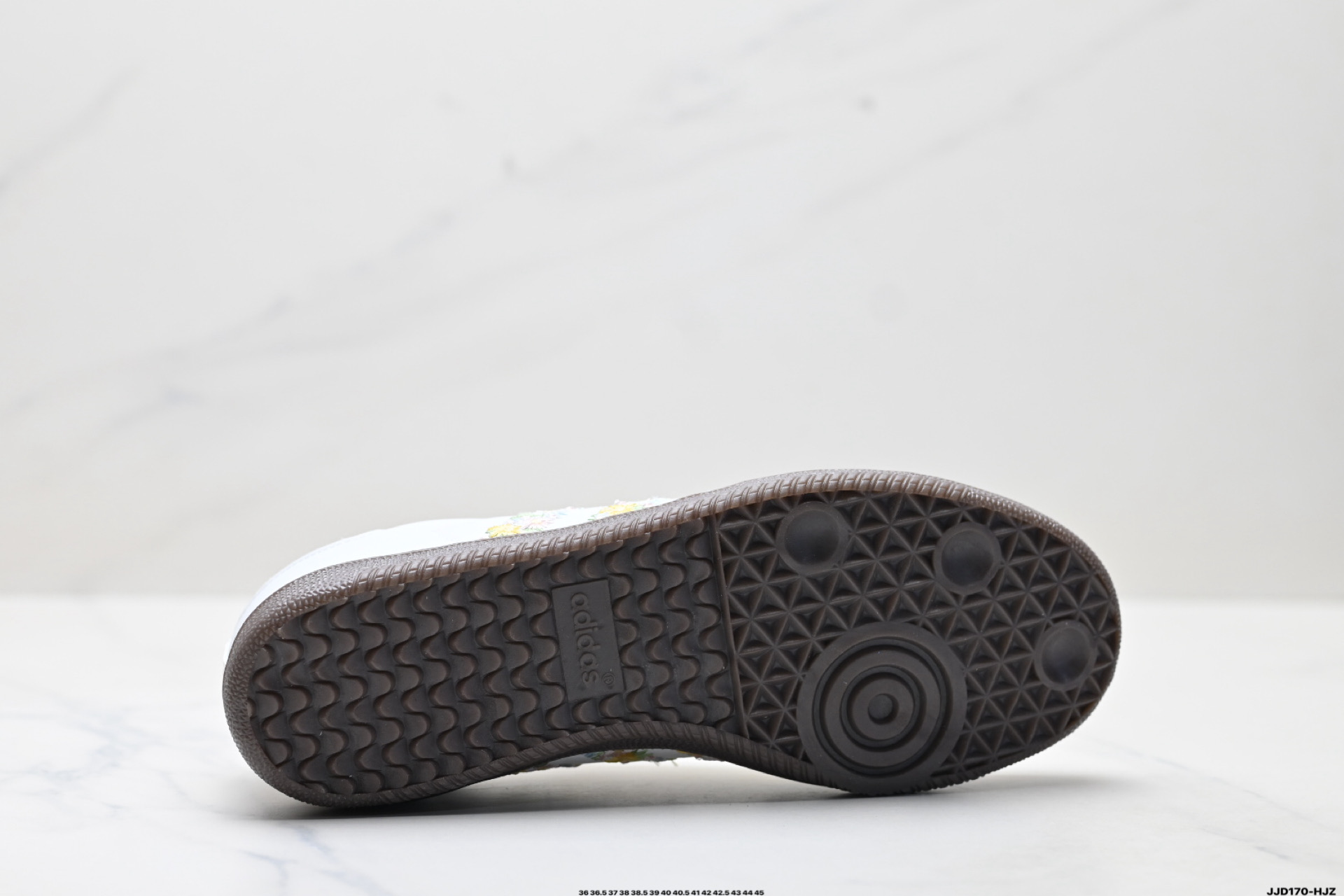 140 Adidas Originals Sambae 桑巴舞系列阿迪达斯 三叶草 绅士德训足球风百搭低帮休闲运动板鞋 JR8841-Chinese UA Cheap High Quatity Brand Clothes Bags handbags Sneakers wholesale wholesaler seller from China Factory suppliers Fashion Clothing Shoes best Quality Beautiful Price 140 Adidas Originals Sambae 桑巴舞系列阿迪达斯 三叶草 绅士德训足球风百搭低帮休闲运动板鞋 JR8841