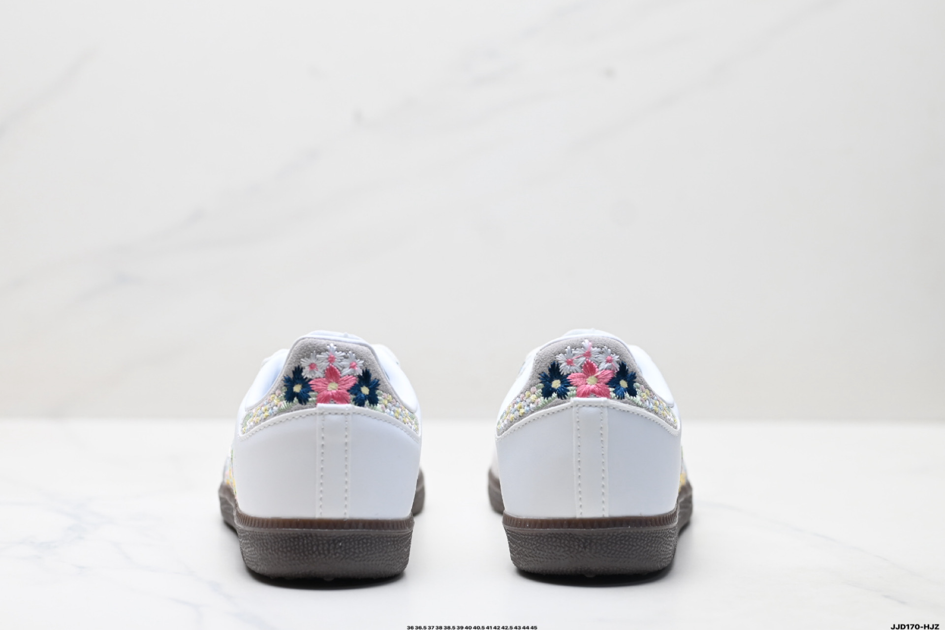 140 Adidas Originals Sambae 桑巴舞系列阿迪达斯 三叶草 绅士德训足球风百搭低帮休闲运动板鞋 JR8841-Chinese UA Cheap High Quatity Brand Clothes Bags handbags Sneakers wholesale wholesaler seller from China Factory suppliers Fashion Clothing Shoes best Quality Beautiful Price 140 Adidas Originals Sambae 桑巴舞系列阿迪达斯 三叶草 绅士德训足球风百搭低帮休闲运动板鞋 JR8841