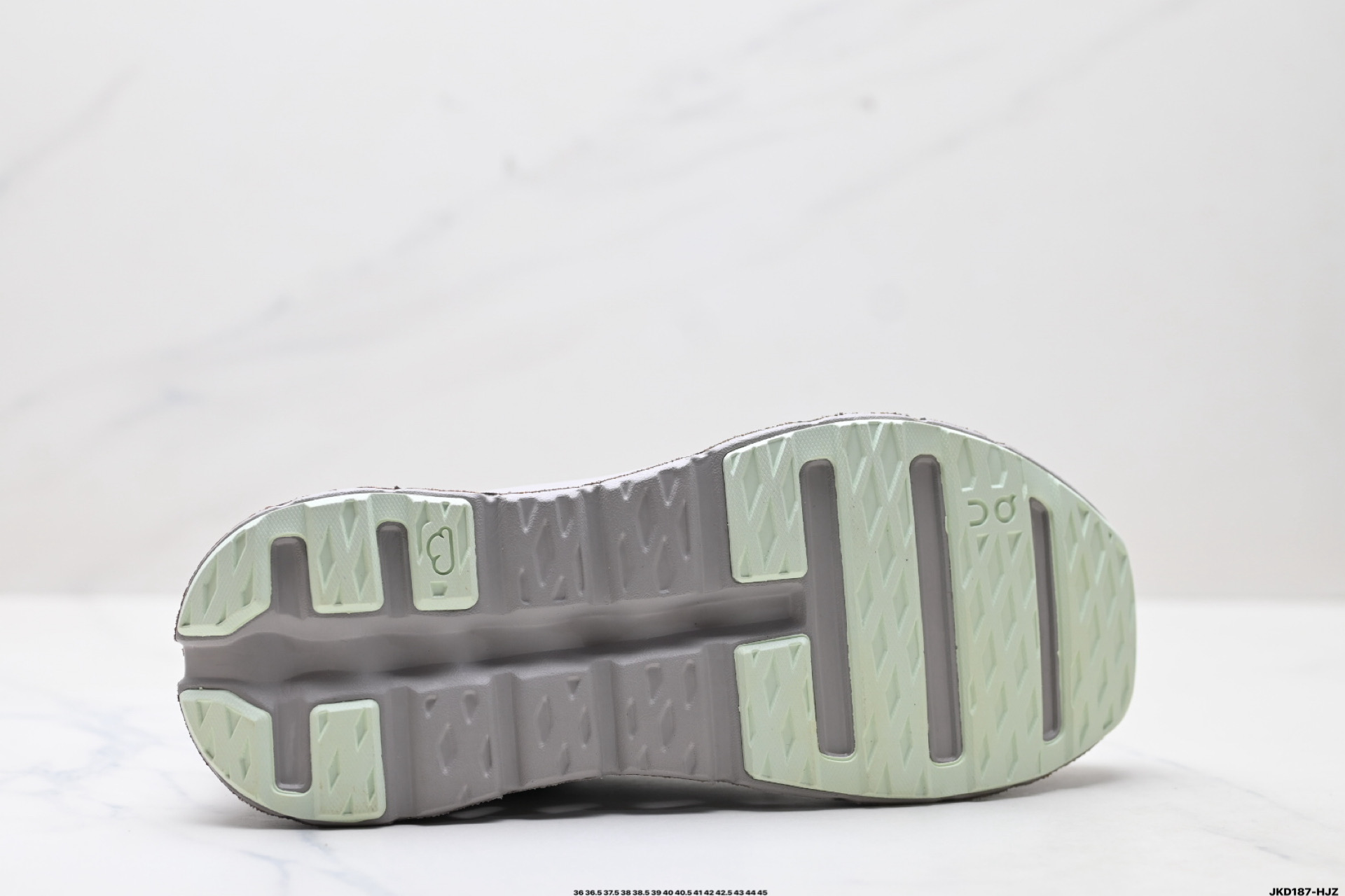 170 On昂跑Cloudtilt 轻量运动休闲鞋 脚感很舒服-Chinese UA Cheap High Quatity Brand Clothes Bags handbags Sneakers wholesale wholesaler seller from China Factory suppliers Fashion Clothing Shoes best Quality Beautiful Price 170 On昂跑Cloudtilt 轻量运动休闲鞋 脚感很舒服