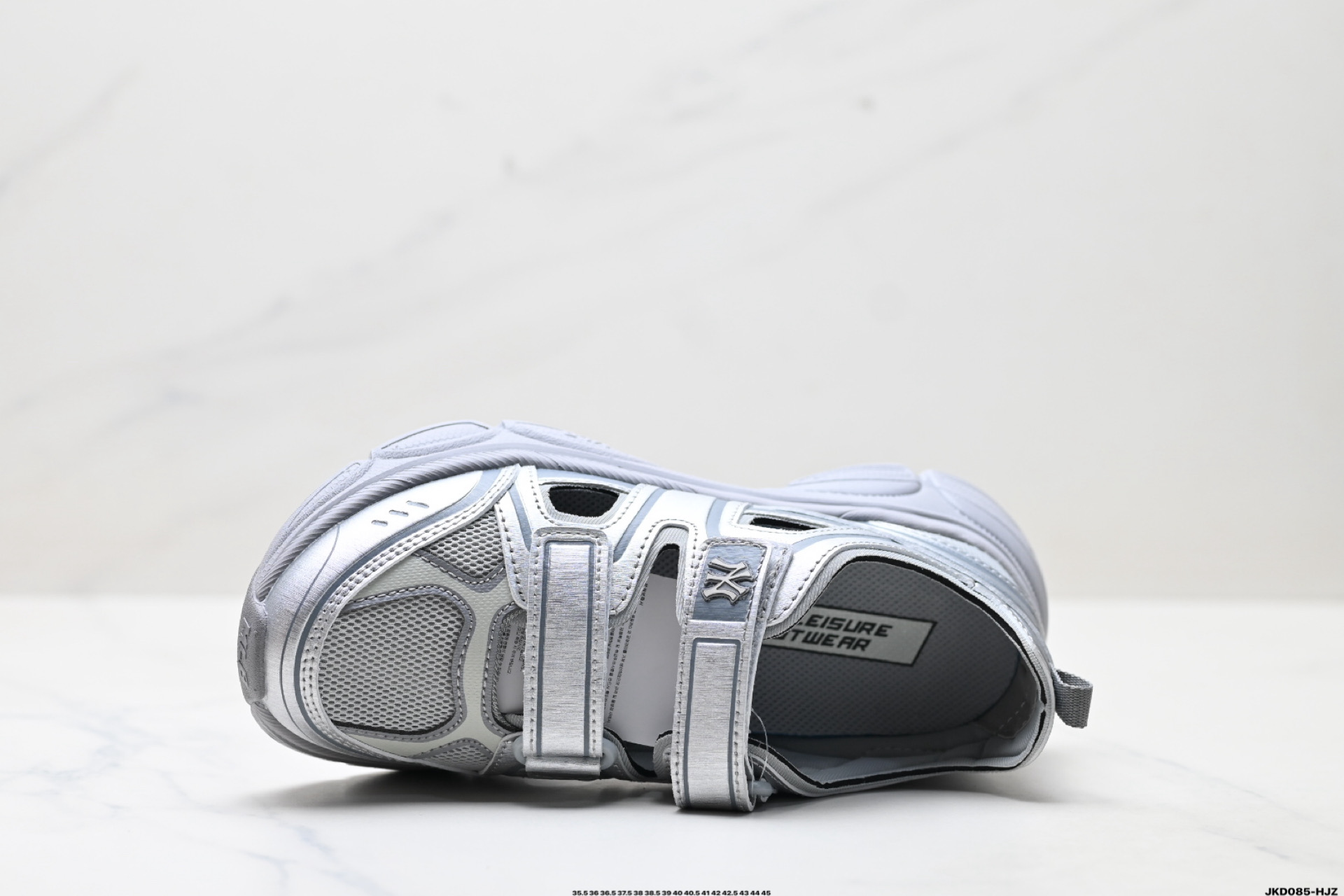 170 MLB Winner Chunky Mask 百搭舒适休闲潮流运动厚底增高防滑耐磨 低帮凉鞋 3ASDW0153-Chinese UA Cheap High Quatity Brand Clothes Bags handbags Sneakers wholesale wholesaler seller from China Factory suppliers Fashion Clothing Shoes best Quality Beautiful Price 170 MLB Winner Chunky Mask 百搭舒适休闲潮流运动厚底增高防滑耐磨 低帮凉鞋 3ASDW0153