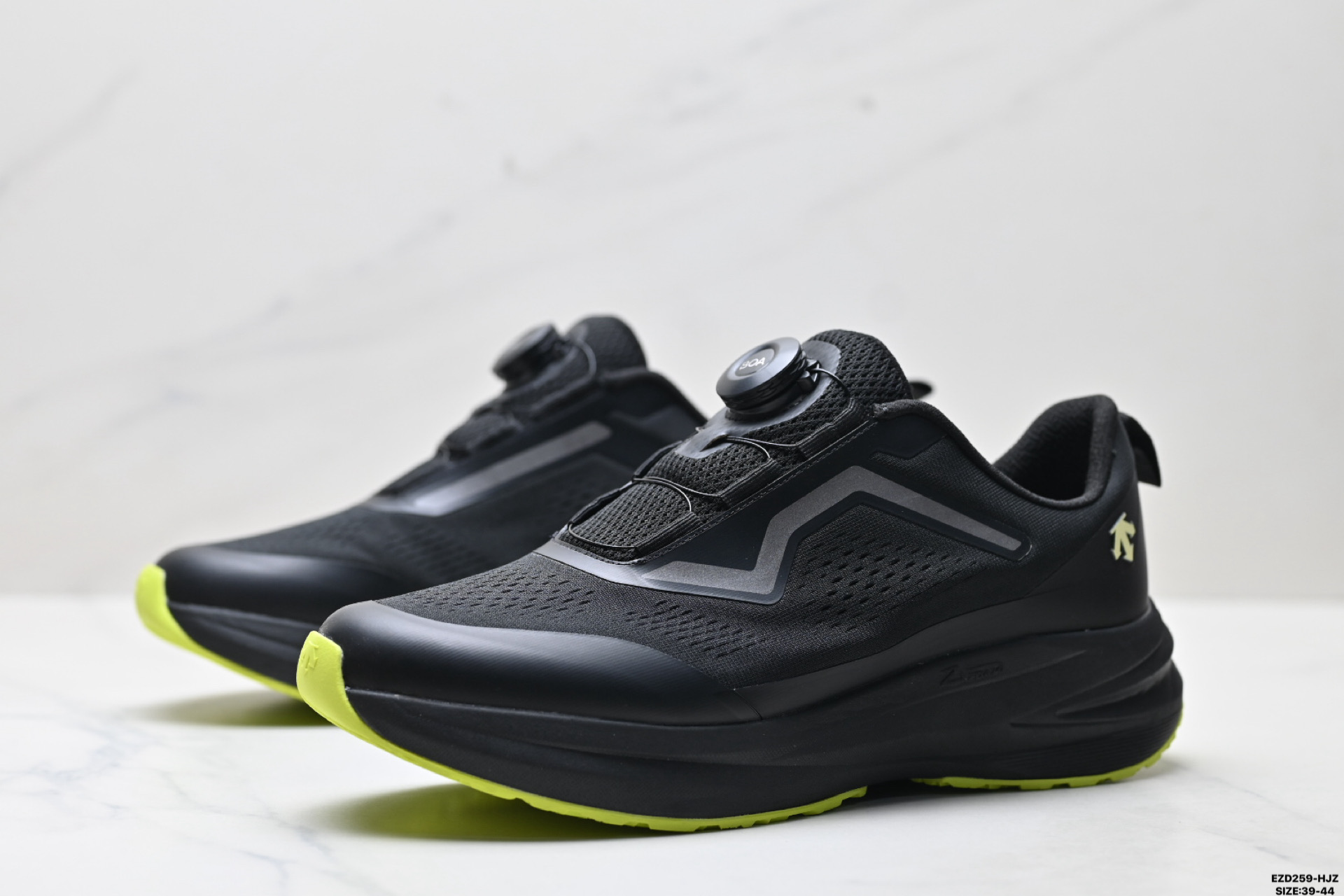 380 纯原迪桑特DESCENTE LAVITATE WIRE 3.0 舒适百搭防滑耐磨 低帮 休闲跑步鞋 D5231RRN09-Chinese UA Cheap High Quatity Brand Clothes Bags handbags Sneakers wholesale wholesaler seller from China Factory suppliers Fashion Clothing Shoes best Quality Beautiful Price 380 纯原迪桑特DESCENTE LAVITATE WIRE 3.0 舒适百搭防滑耐磨 低帮 休闲跑步鞋 D5231RRN09