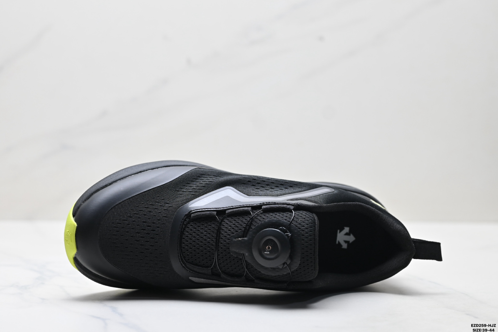 380 纯原迪桑特DESCENTE LAVITATE WIRE 3.0 舒适百搭防滑耐磨 低帮 休闲跑步鞋 D5231RRN09-Chinese UA Cheap High Quatity Brand Clothes Bags handbags Sneakers wholesale wholesaler seller from China Factory suppliers Fashion Clothing Shoes best Quality Beautiful Price 380 纯原迪桑特DESCENTE LAVITATE WIRE 3.0 舒适百搭防滑耐磨 低帮 休闲跑步鞋 D5231RRN09