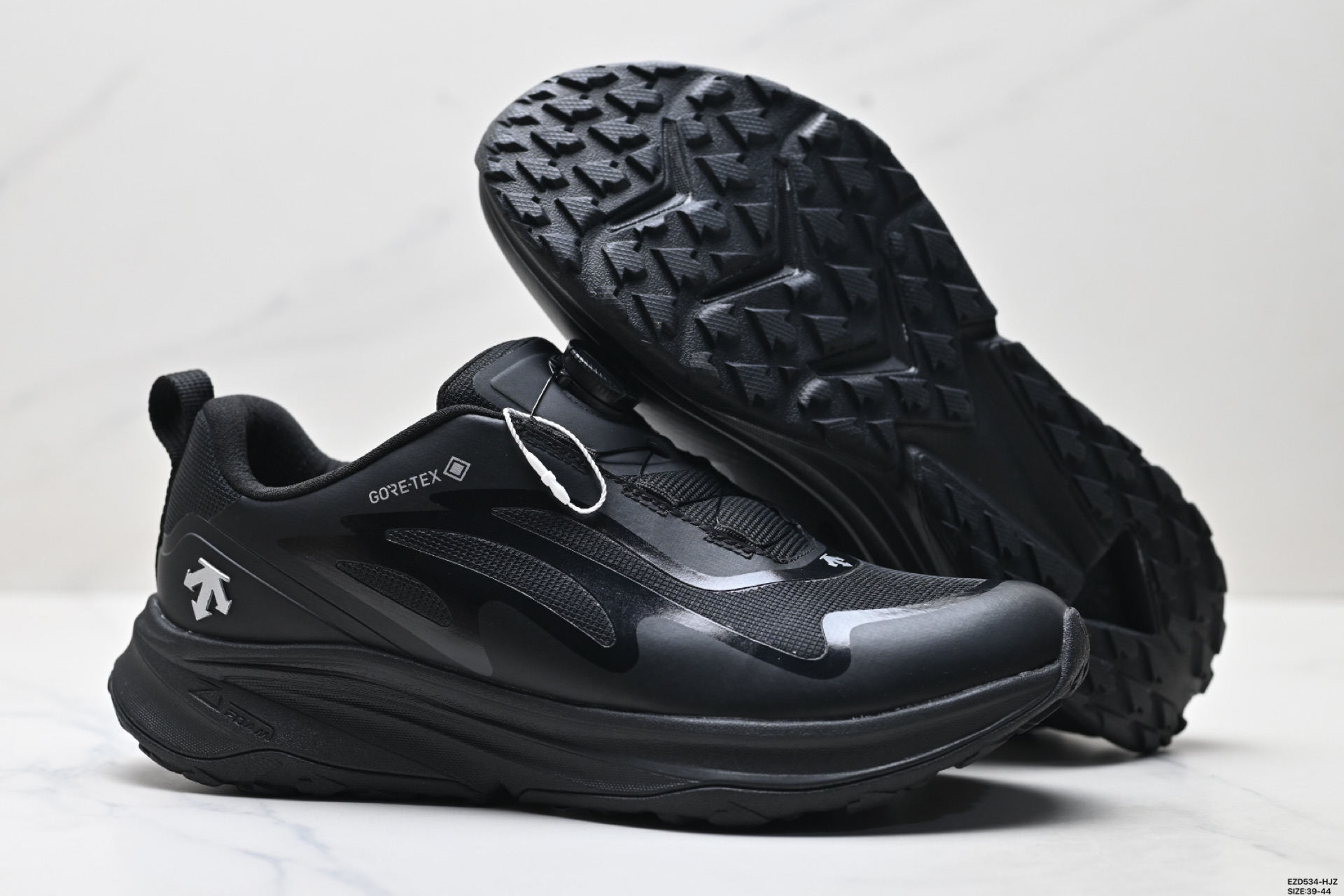 380 DESCENTE迪桑特ENERZITE男款EASE WIRE透气运动跑鞋 D5131RRN32-Chinese UA Cheap High Quatity Brand Clothes Bags handbags Sneakers wholesale wholesaler seller from China Factory suppliers Fashion Clothing Shoes best Quality Beautiful Price 380 DESCENTE迪桑特ENERZITE男款EASE WIRE透气运动跑鞋 D5131RRN32