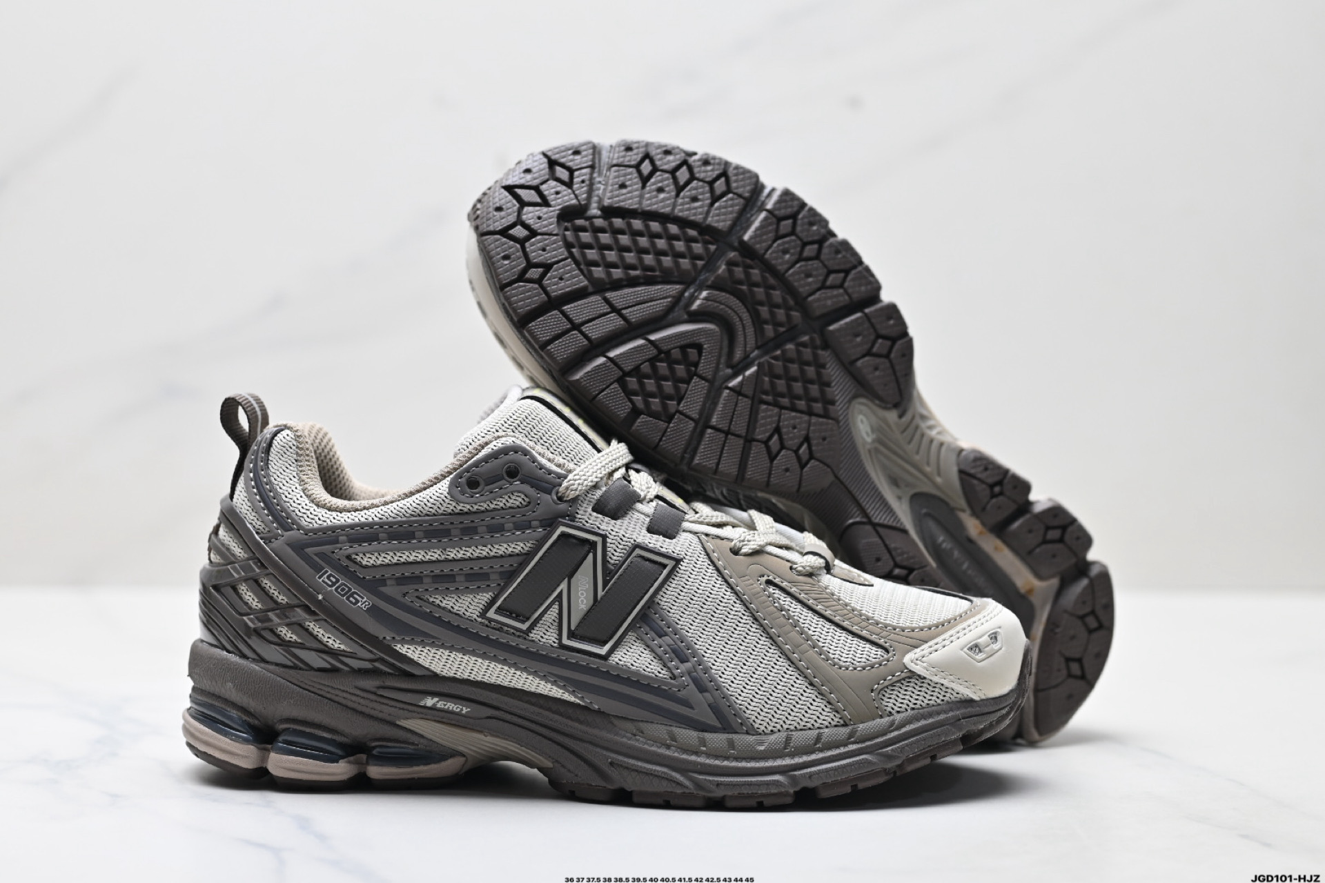 190 New Balance M1906系列 新百伦 复古单品宝藏老爹鞋款 M1906R-Chinese UA Cheap High Quatity Brand Clothes Bags handbags Sneakers wholesale wholesaler seller from China Factory suppliers Fashion Clothing Shoes best Quality Beautiful Price 190 New Balance M1906系列 新百伦 复古单品宝藏老爹鞋款 M1906R