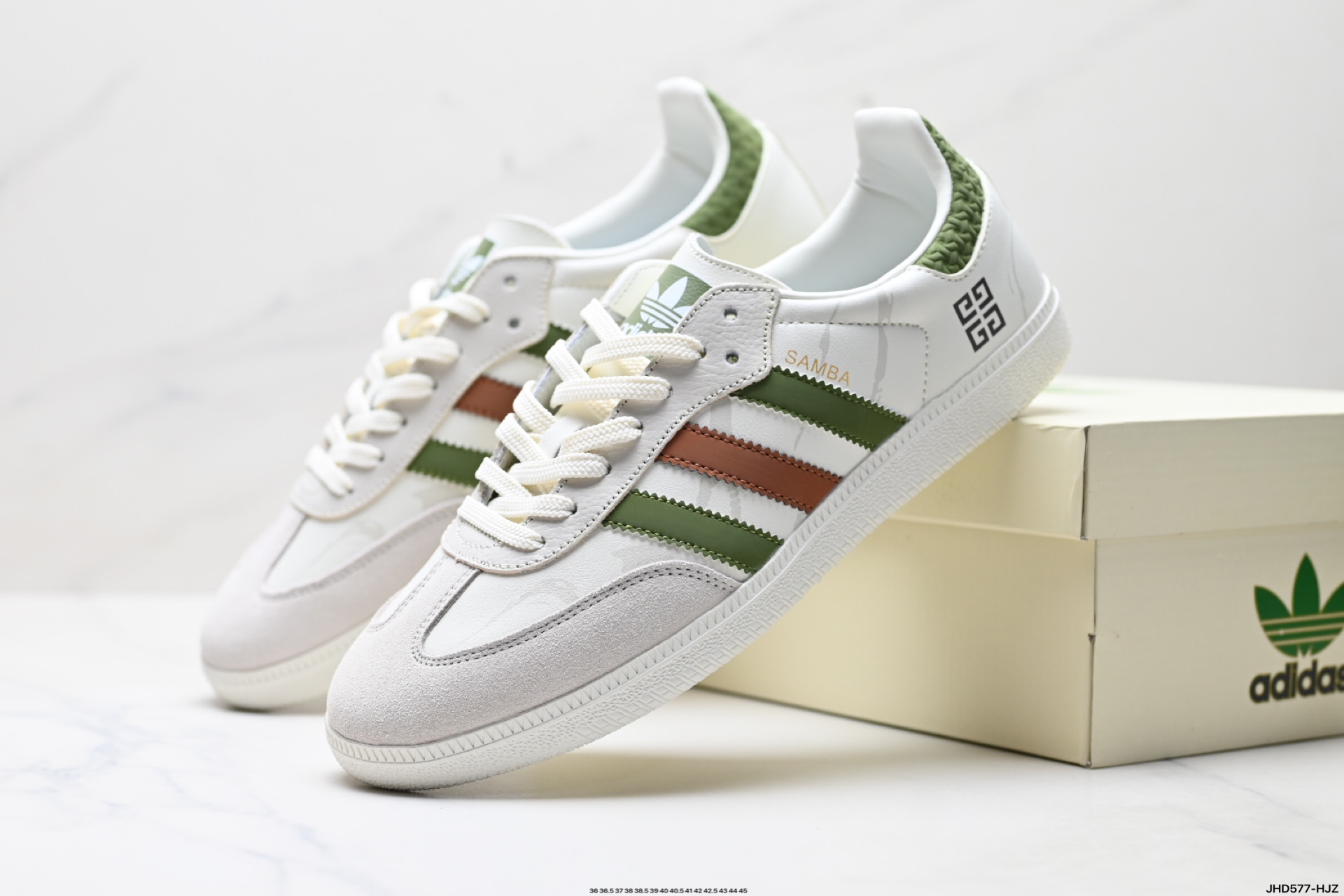 Adidas Originals Samba OG ‘DIY’桑巴舞系列 阿迪达斯 三叶草绅士德训足球风百搭低帮休闲运动板鞋 GJ75805-莆田鞋,莆田鞋货源,高仿鞋,高仿鞋货源,安福档口,莆田高仿鞋,莆田鞋批发,高仿鞋批发,莆田高仿运动鞋,高仿运动鞋,莆田运动鞋 Adidas Originals Samba OG ‘DIY’桑巴舞系列 阿迪达斯 三叶草绅士德训足球风百搭低帮休闲运动板鞋 GJ75805