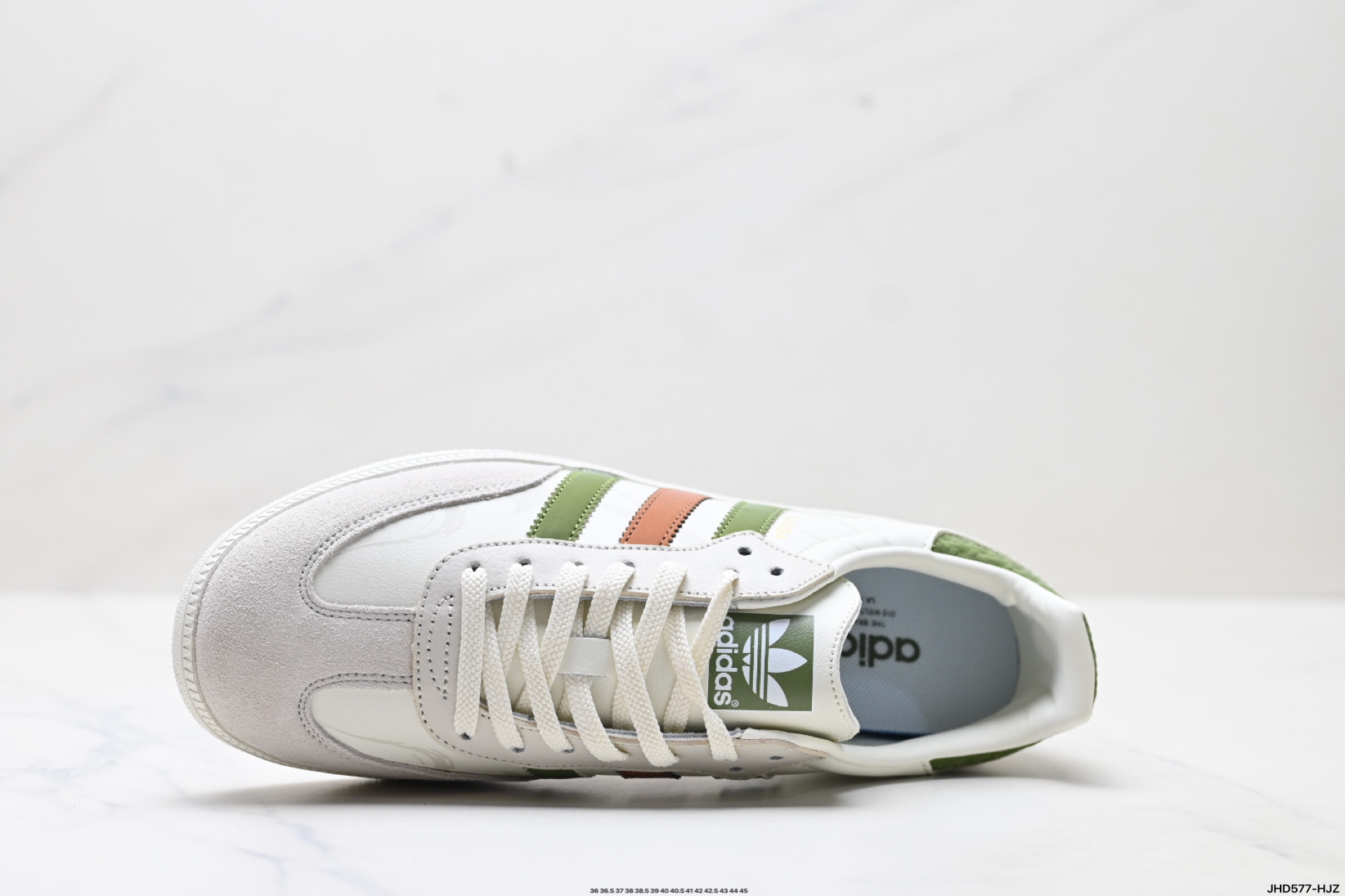 Adidas Originals Samba OG ‘DIY’桑巴舞系列 阿迪达斯 三叶草绅士德训足球风百搭低帮休闲运动板鞋 GJ75805-莆田鞋,莆田鞋货源,高仿鞋,高仿鞋货源,安福档口,莆田高仿鞋,莆田鞋批发,高仿鞋批发,莆田高仿运动鞋,高仿运动鞋,莆田运动鞋 Adidas Originals Samba OG ‘DIY’桑巴舞系列 阿迪达斯 三叶草绅士德训足球风百搭低帮休闲运动板鞋 GJ75805